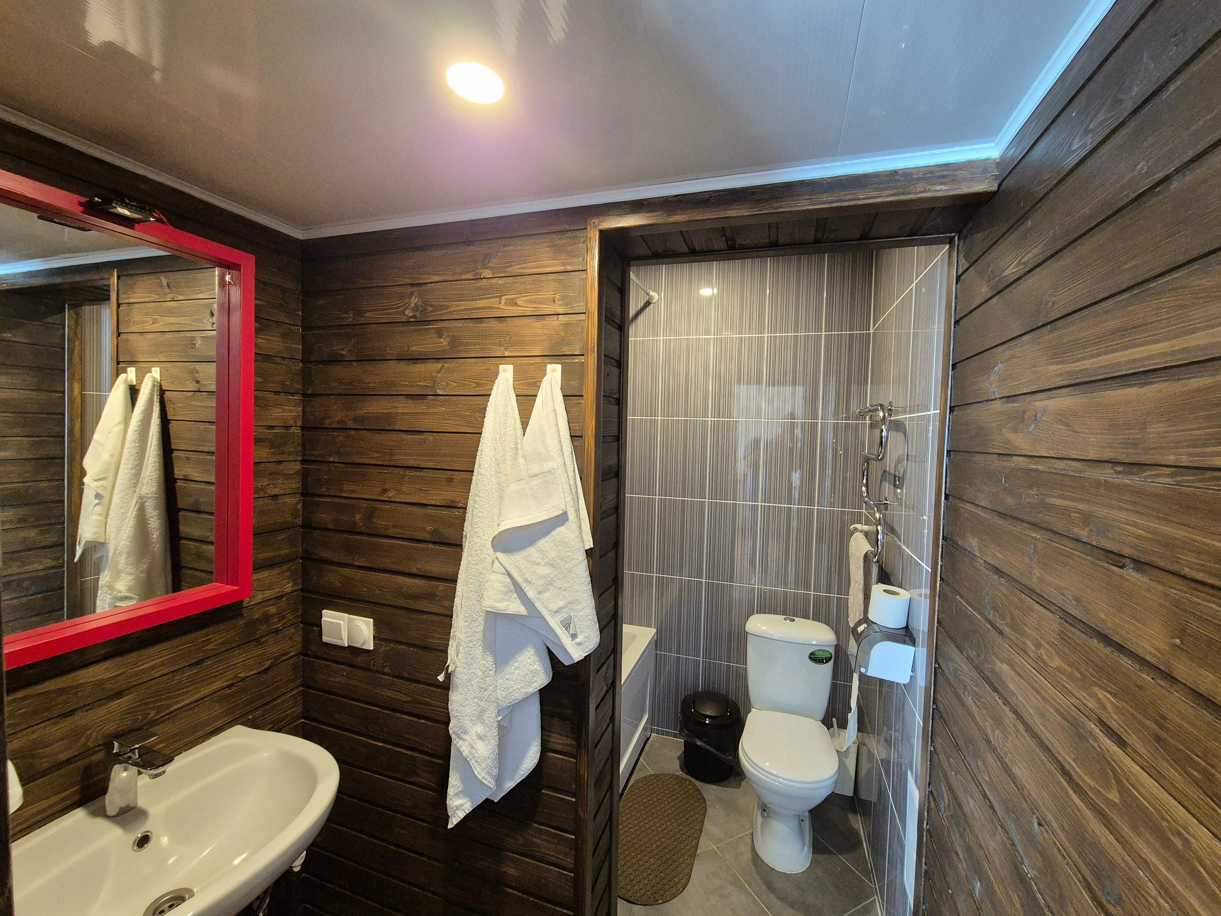 Двухместный номер с 2 отдельными кроватями и ванной