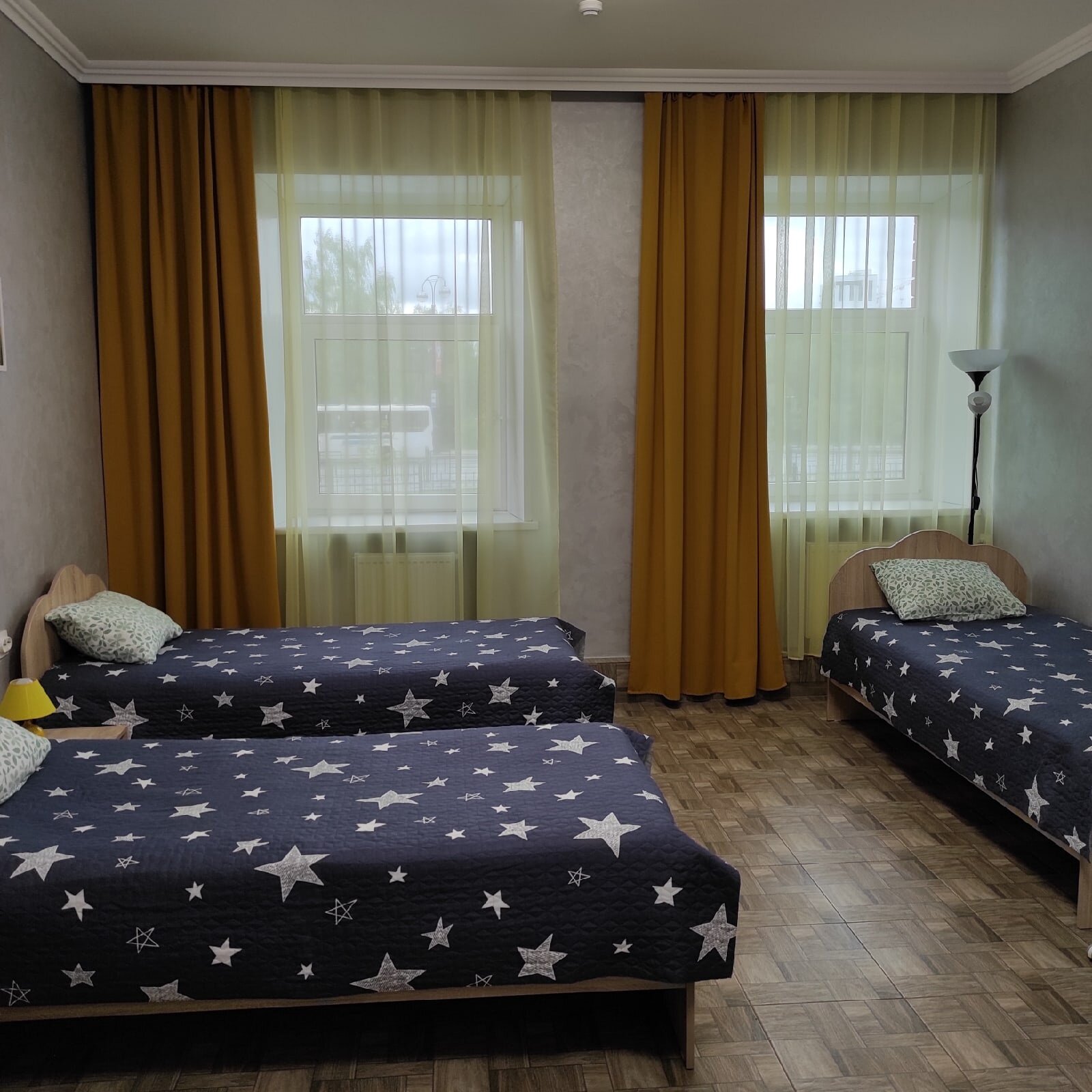 Cемейный номер с собственной ванной комнатой