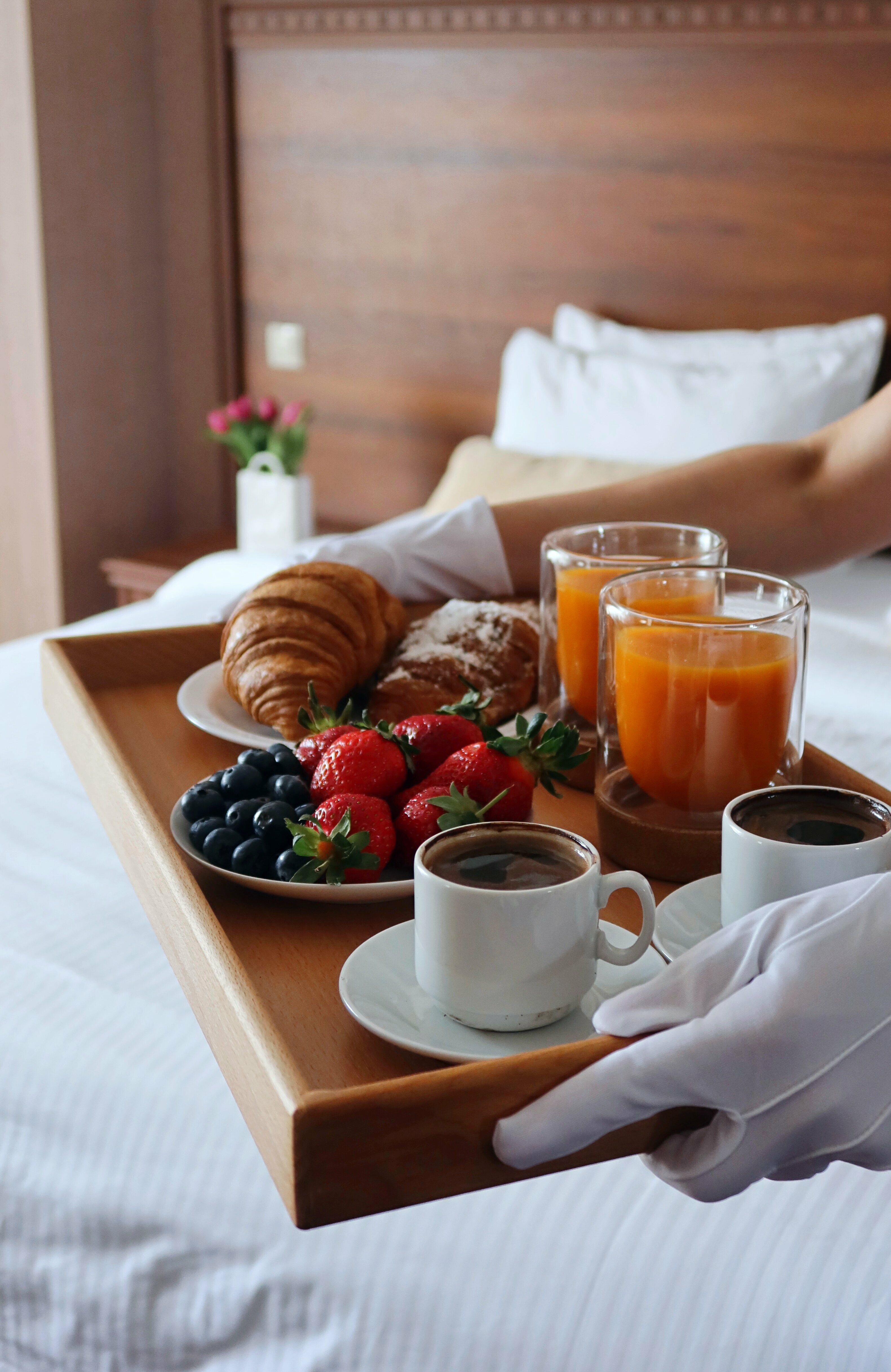 Полулюкс с раздельными кроватями (просторный, с высокими потолками 3,2 м)