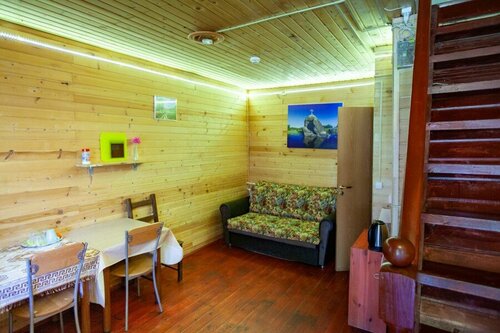 Двухуровневый четырехместный номер