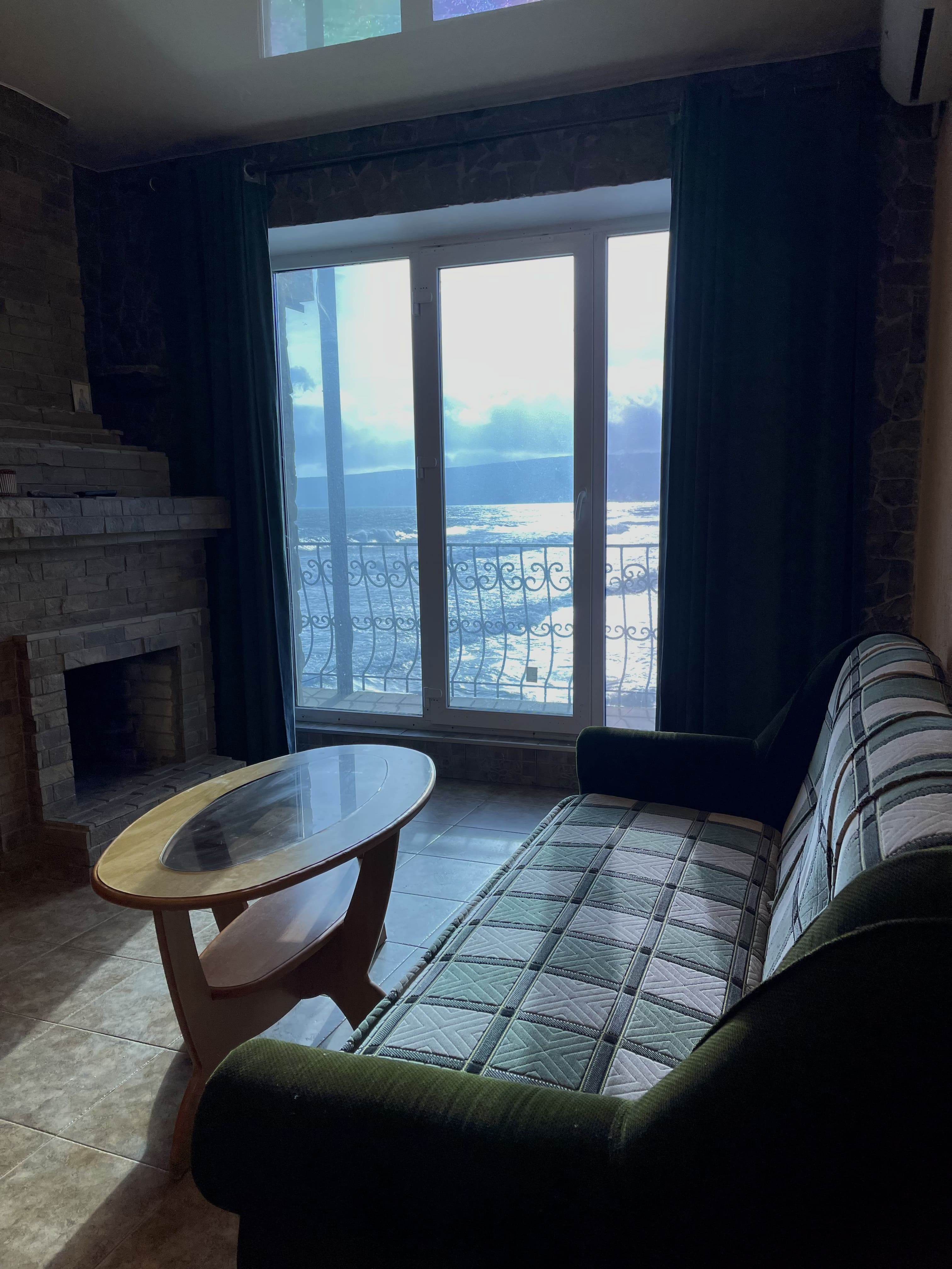 Семейный номер с балконом