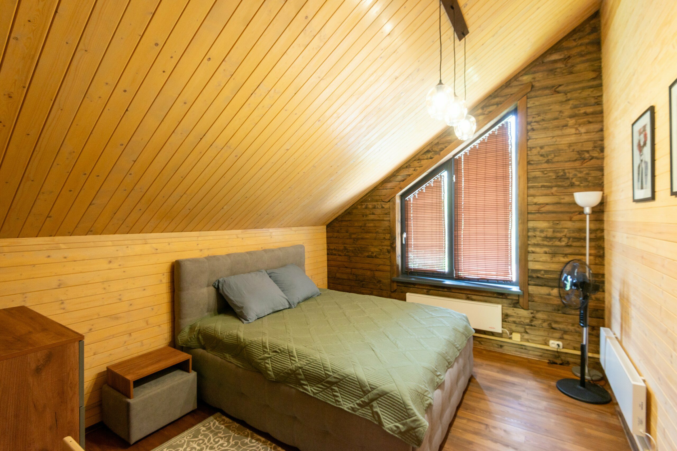 Коттедж с видом на лес