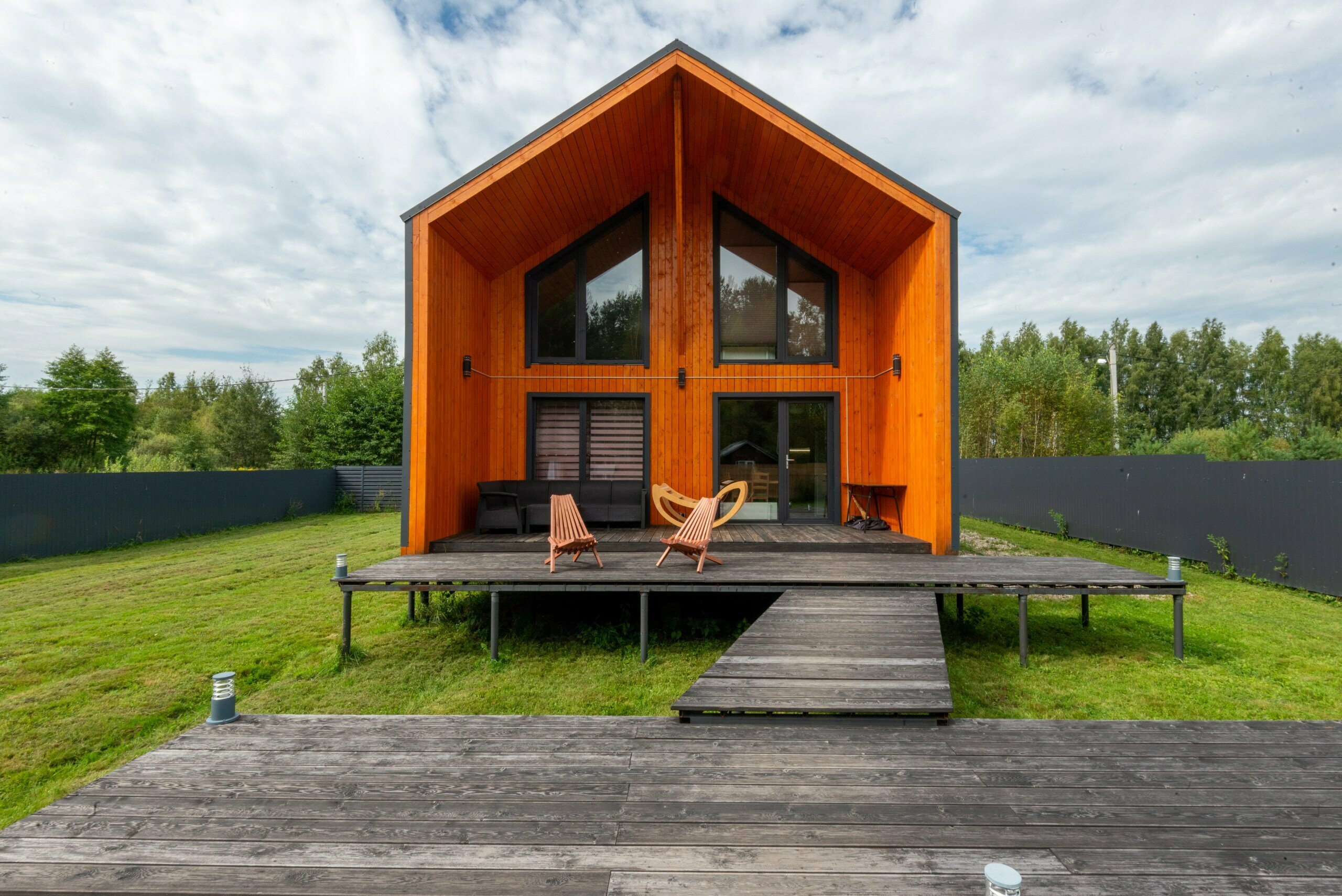 Коттедж с видом на лес