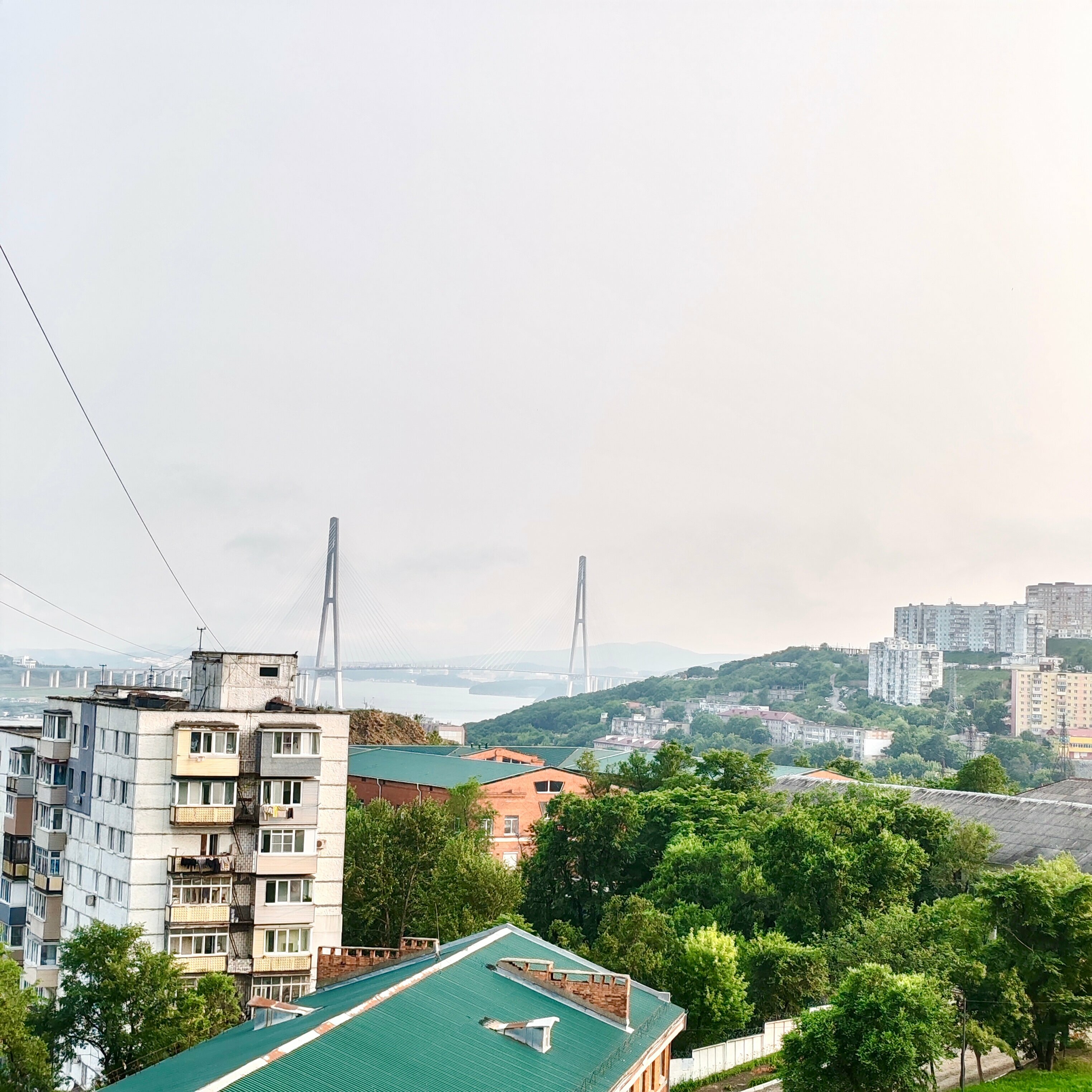 Стандартный номер с 2 односпальными кроватями и диваном