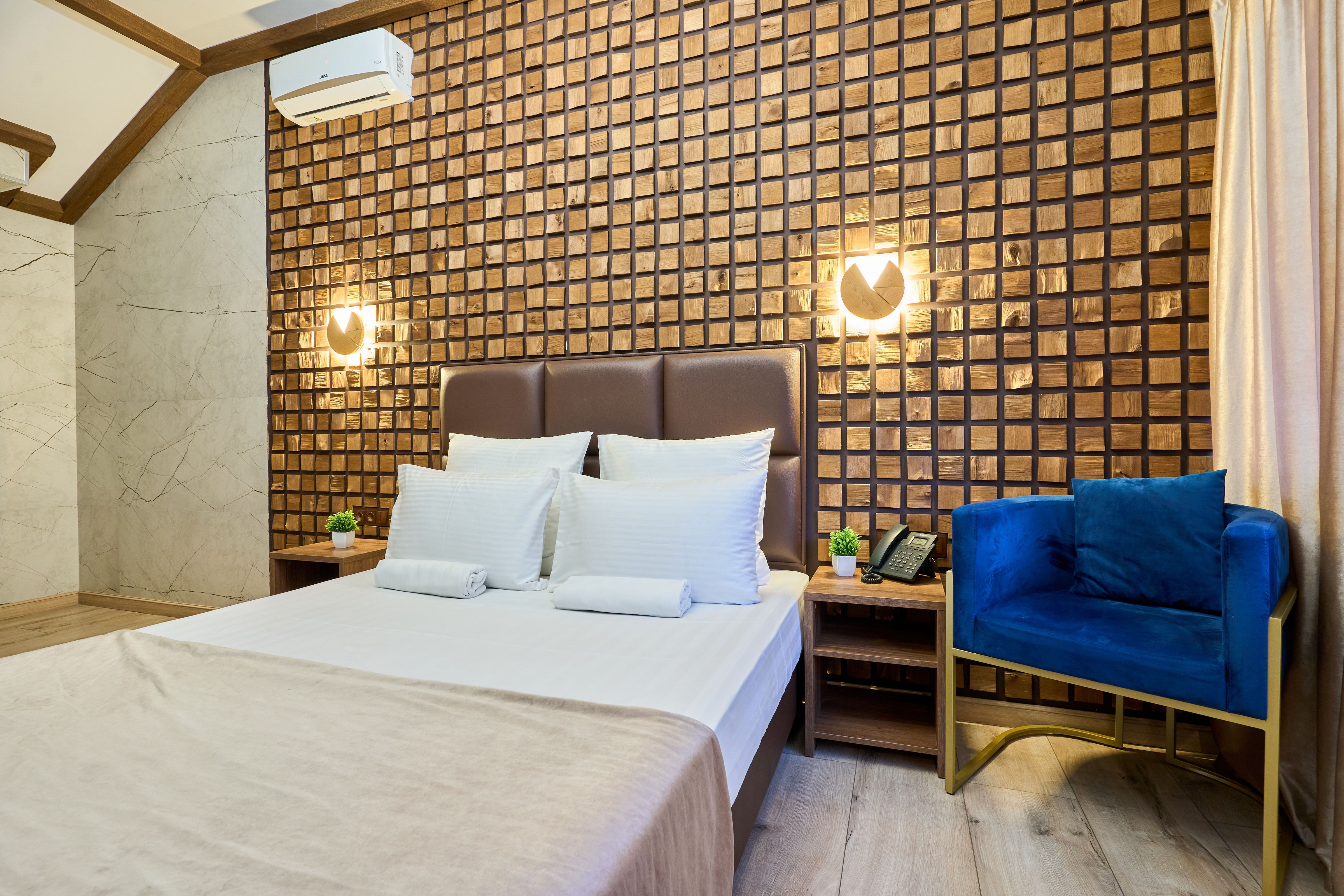 Большой двухместный номер с 1 кроватью