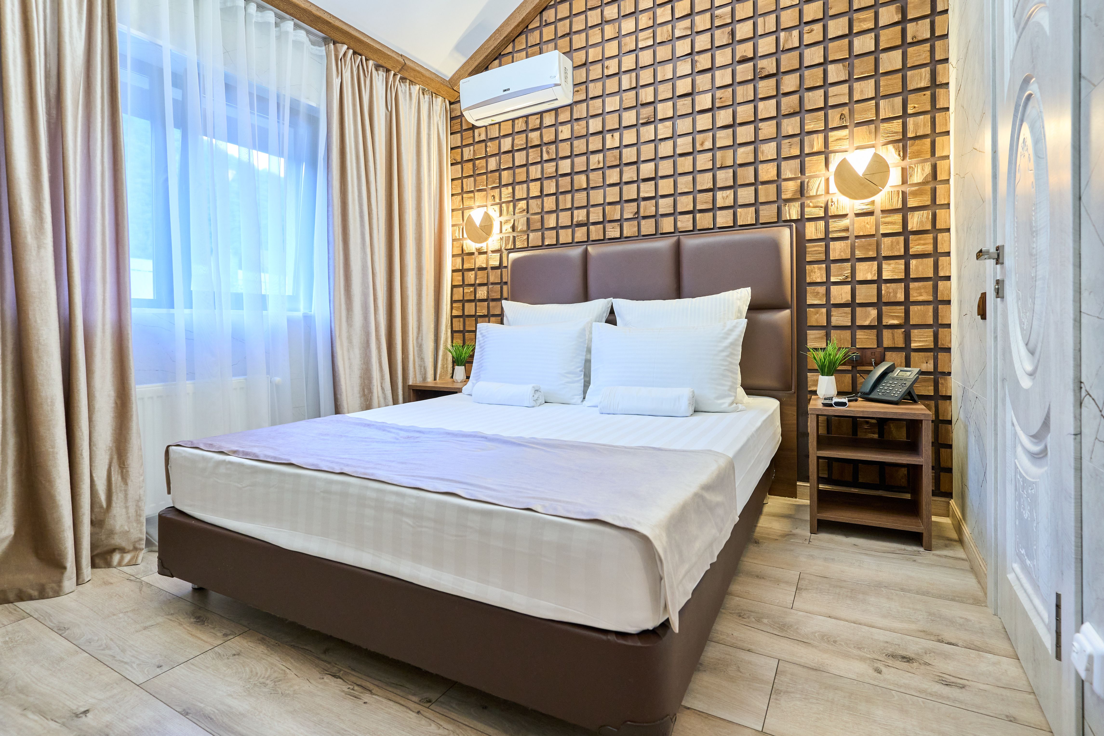 Небольшой двухместный номер с 1 кроватью