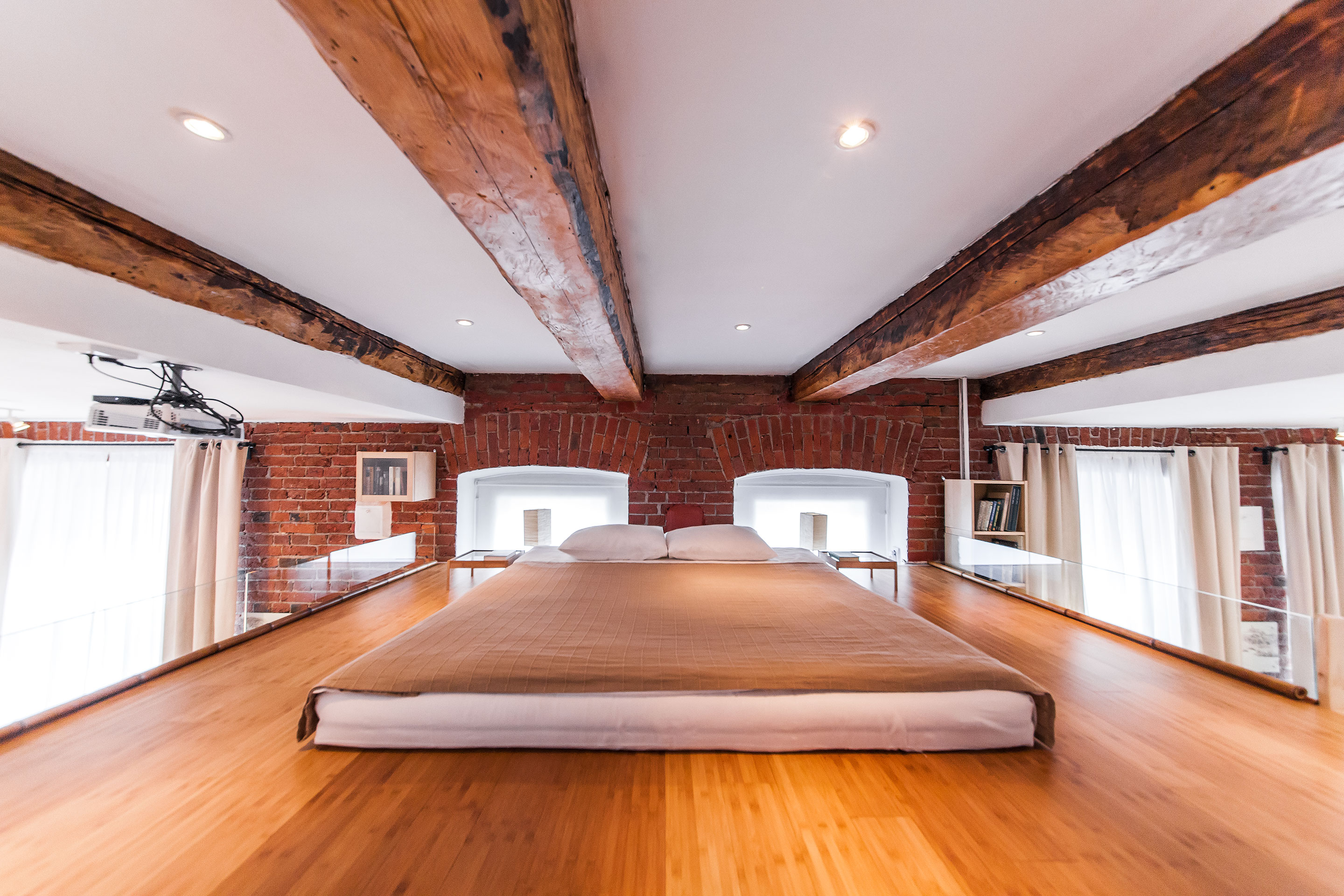 Двухуровневый номер-студия