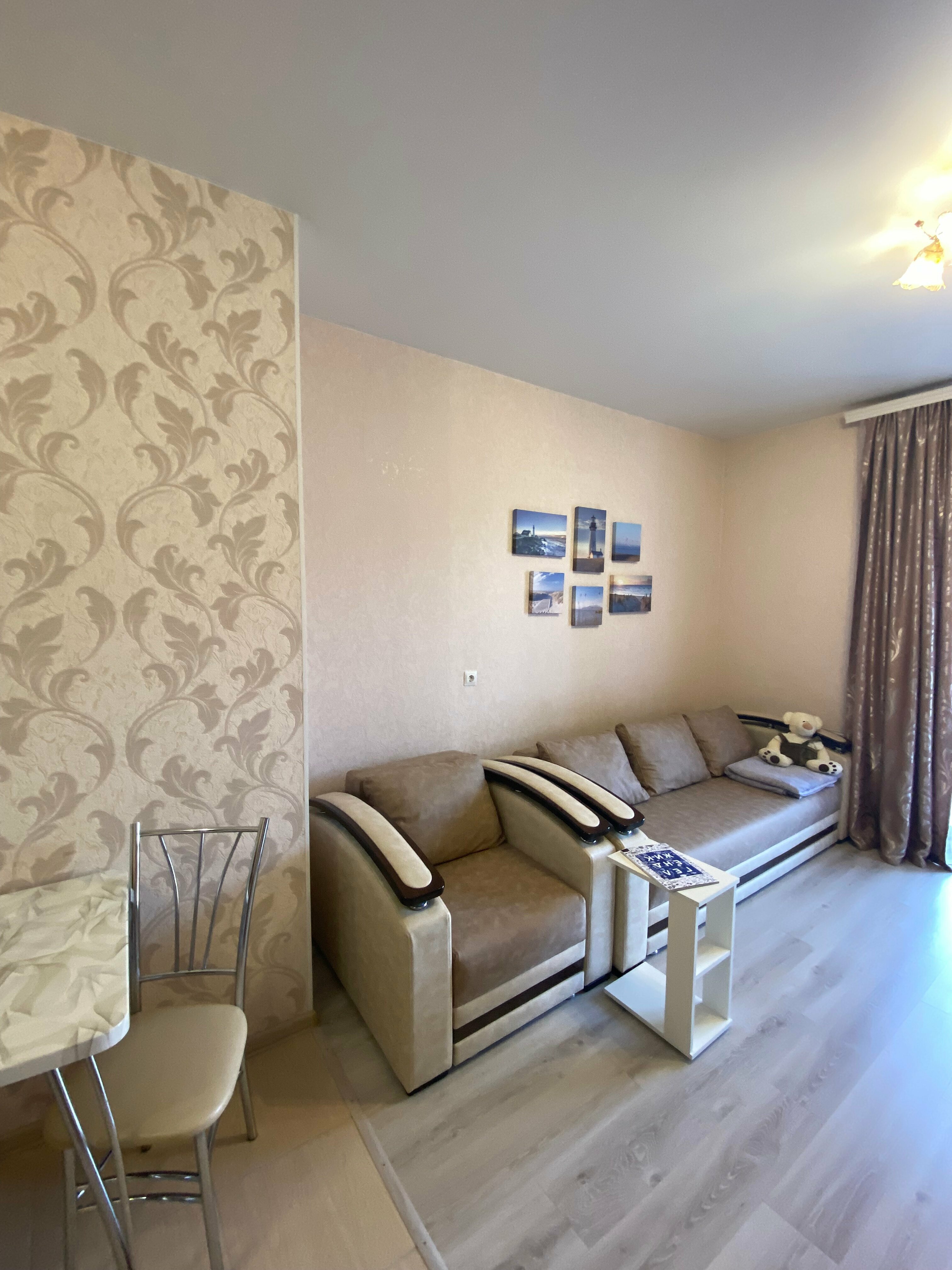 Апартаменты с балконом