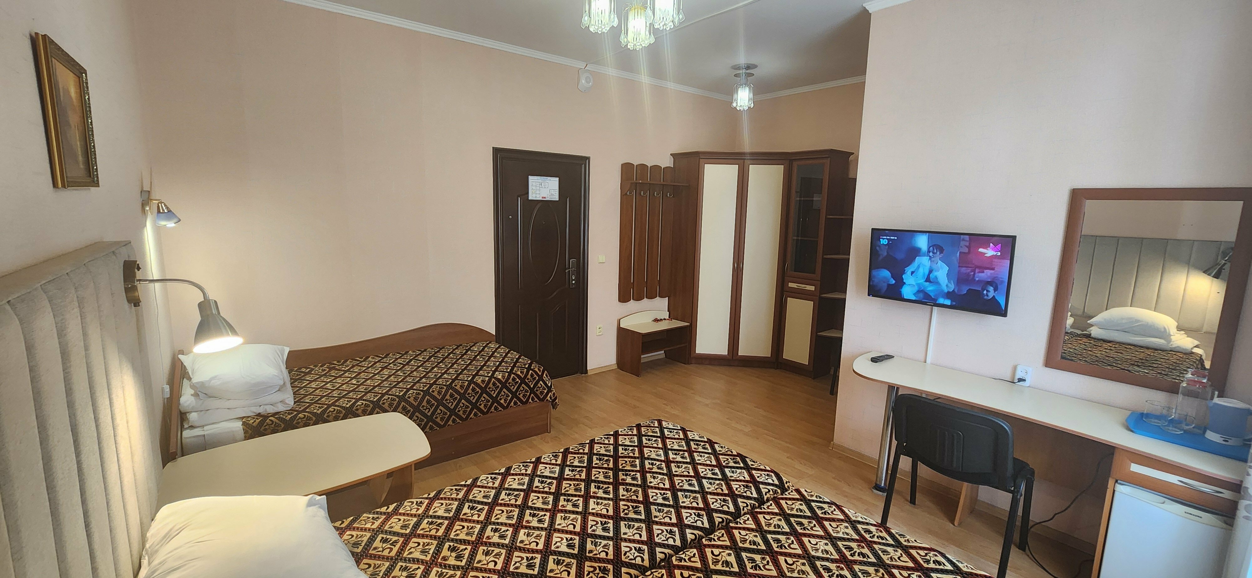 Бюджетный трехместный номер