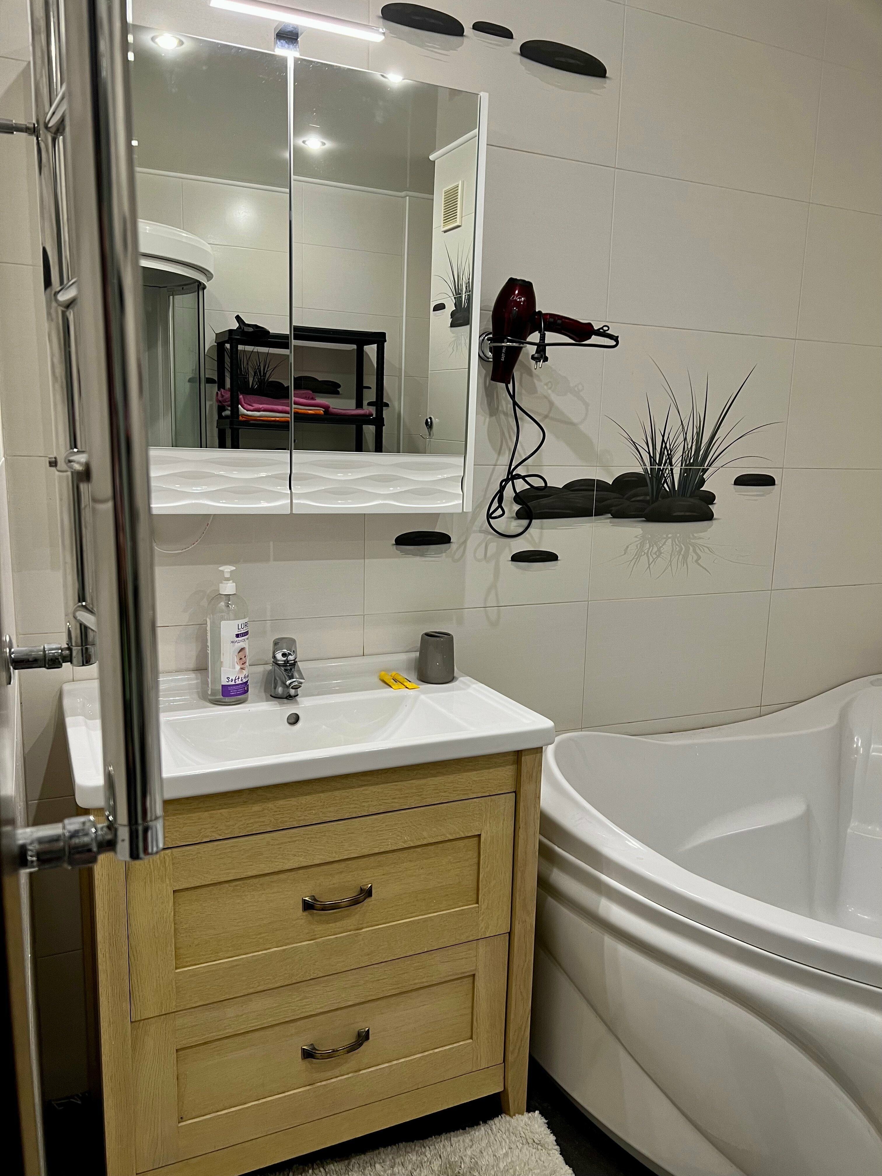 Cемейный номер с собственной ванной комнатой