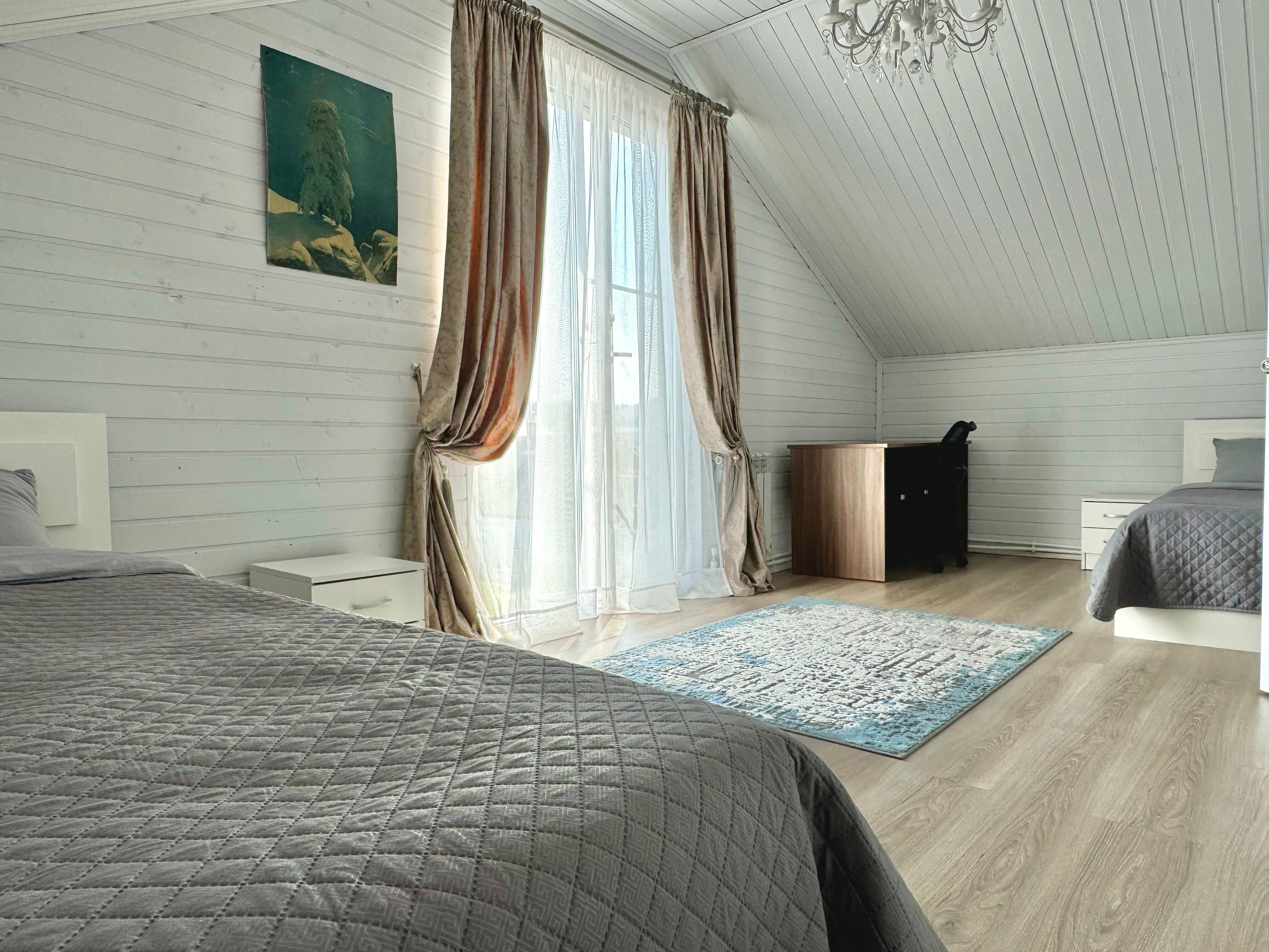 Дом с видом на лес