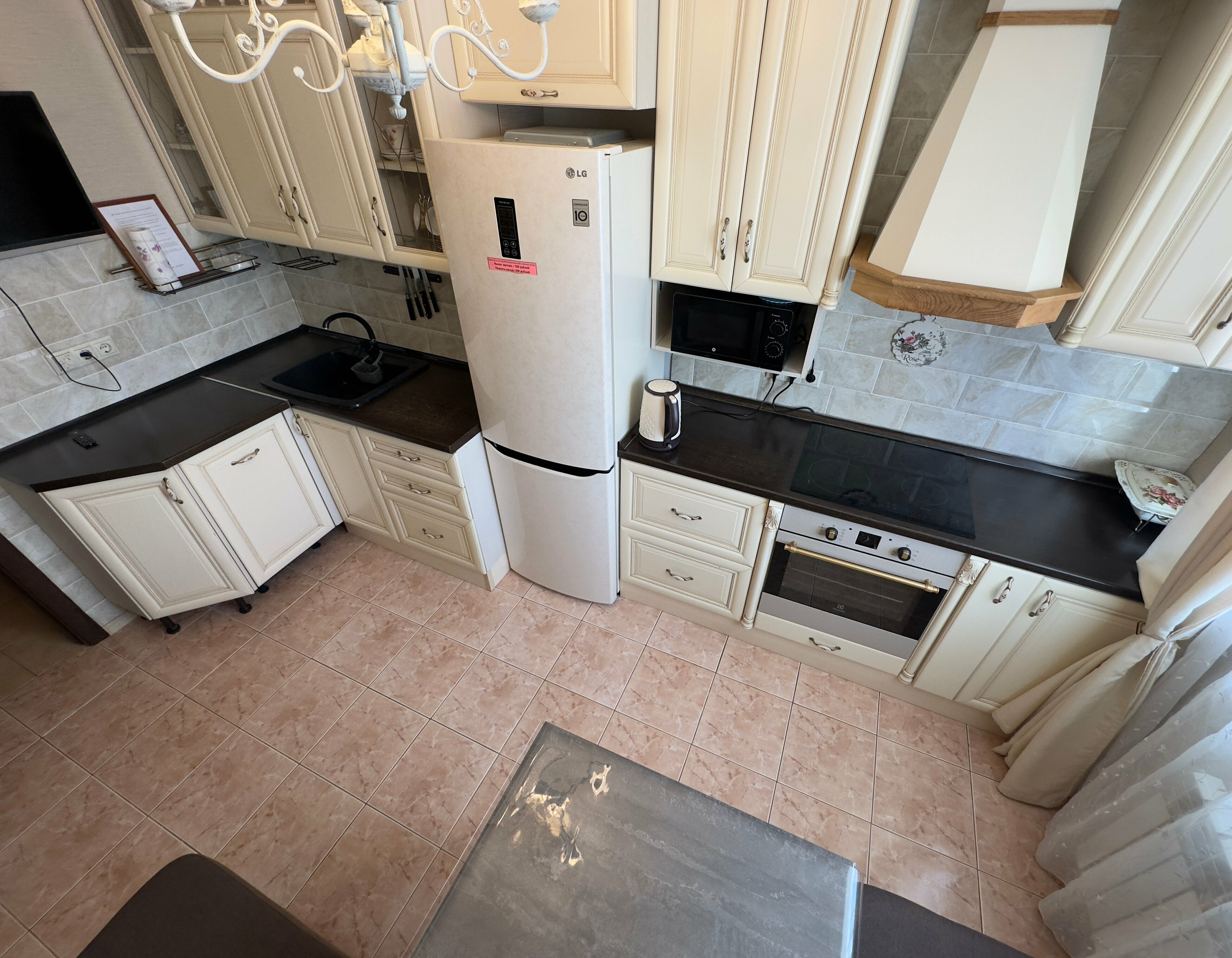 Четырехместный номер с общей ванной комнатой