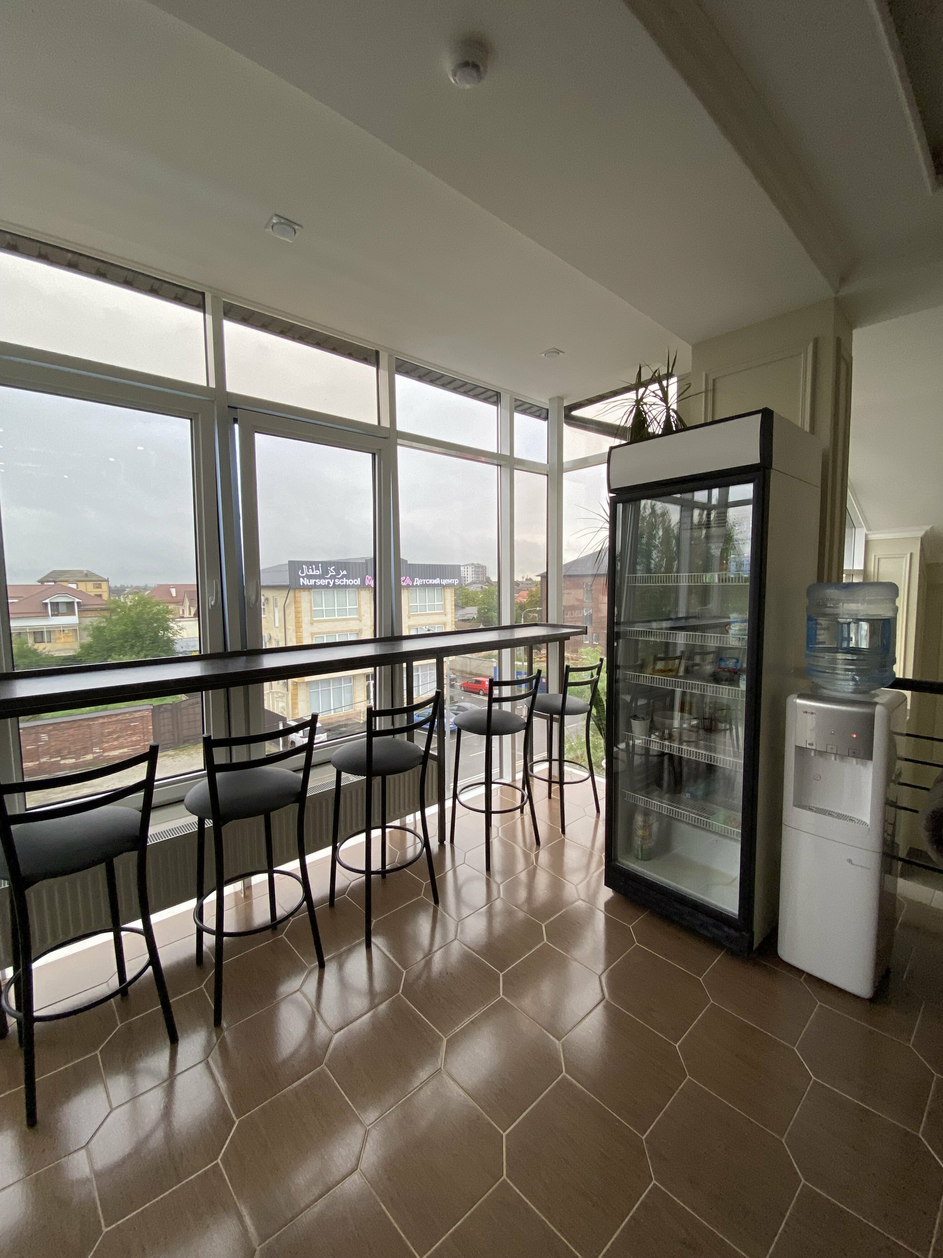 Кровать в общем 6-местном номере для женщин