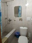 Номер полулюкс с 2 односпальными кроватями в Гвоздика