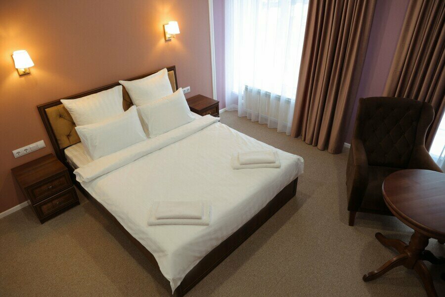 Большой двухместный номер с 1 кроватью