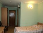 Номер полулюкс с 2 односпальными кроватями (с завтраком) в Гостиница Шарья