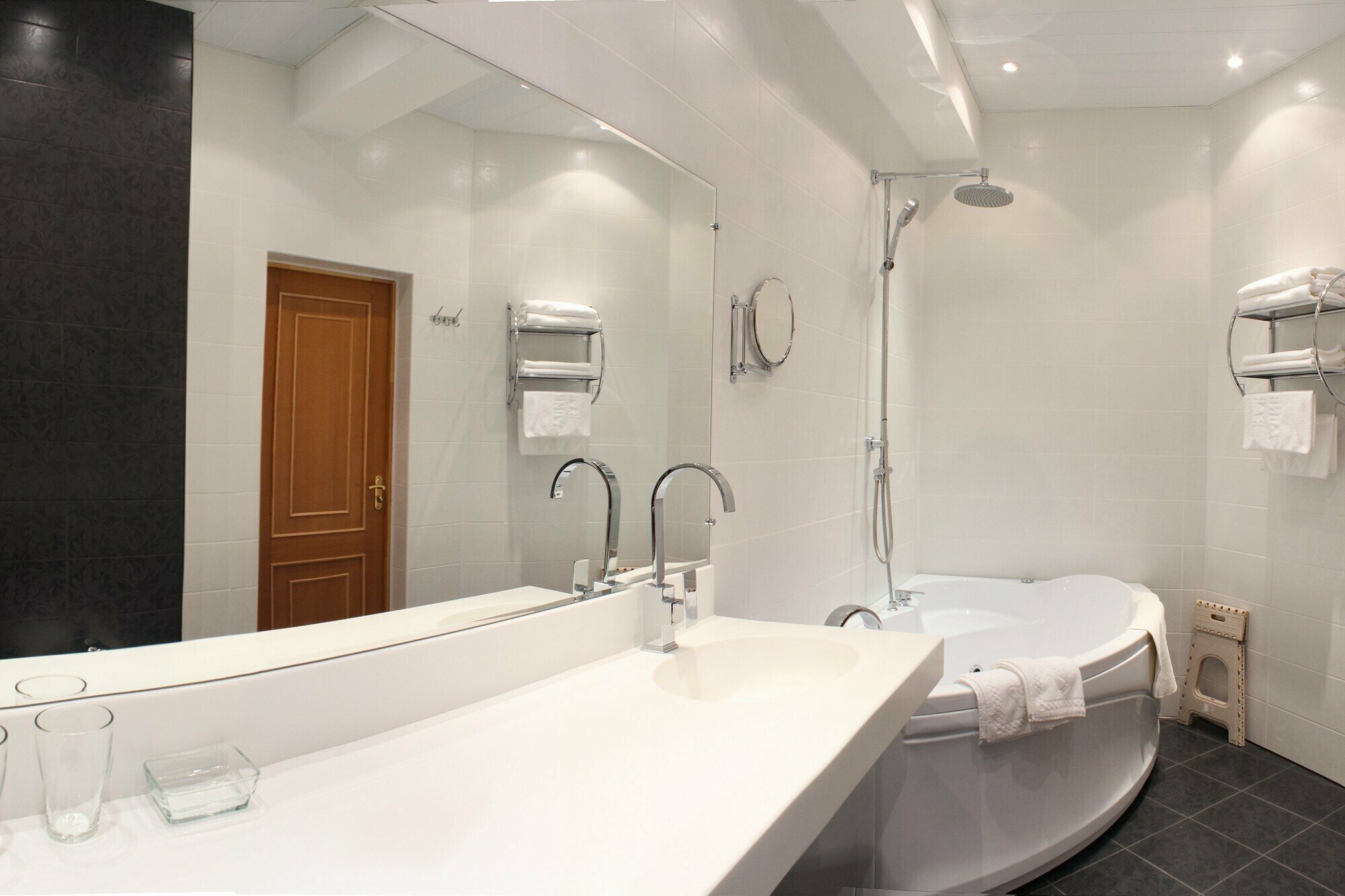 Люкс с 1 спальней