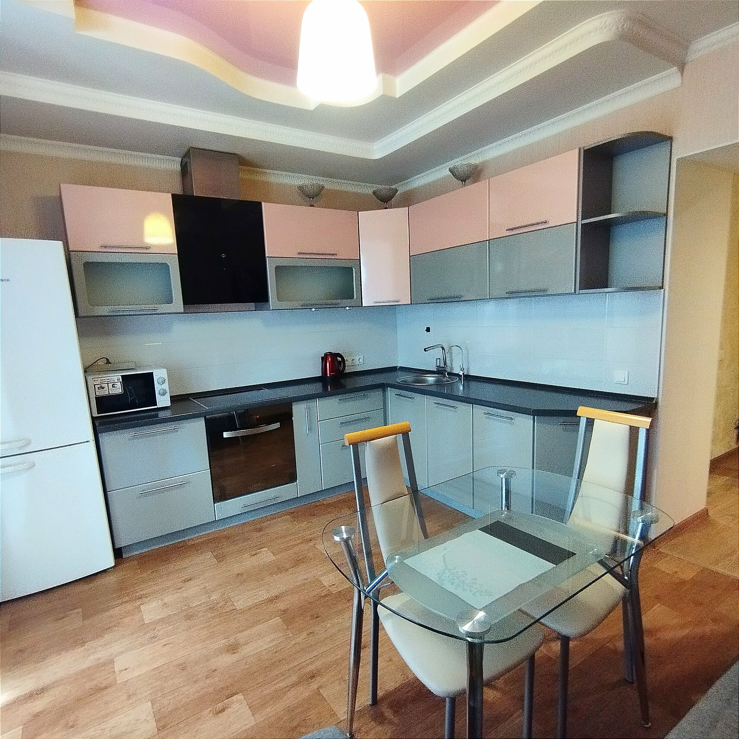 Cемейный номер с собственной ванной комнатой