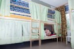 Кровать в 8-местном мужском номере (удобства на этаже) в Рус - Якутск