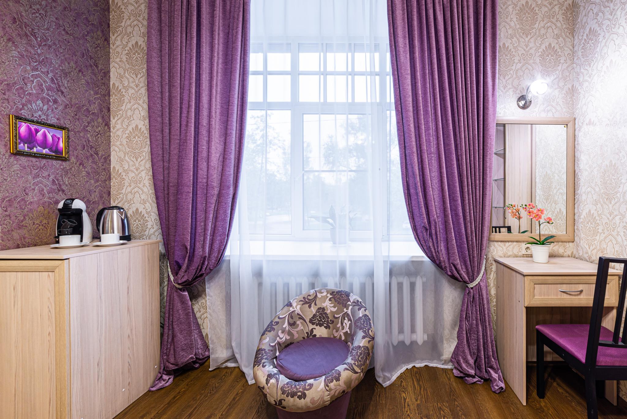 4-местная 2-комнатная комната люкс