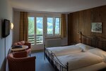 Панорамный двухместный номер с 1 двуспальной кроватью, балкон, вид на горы (Eiger) в Tschuggen