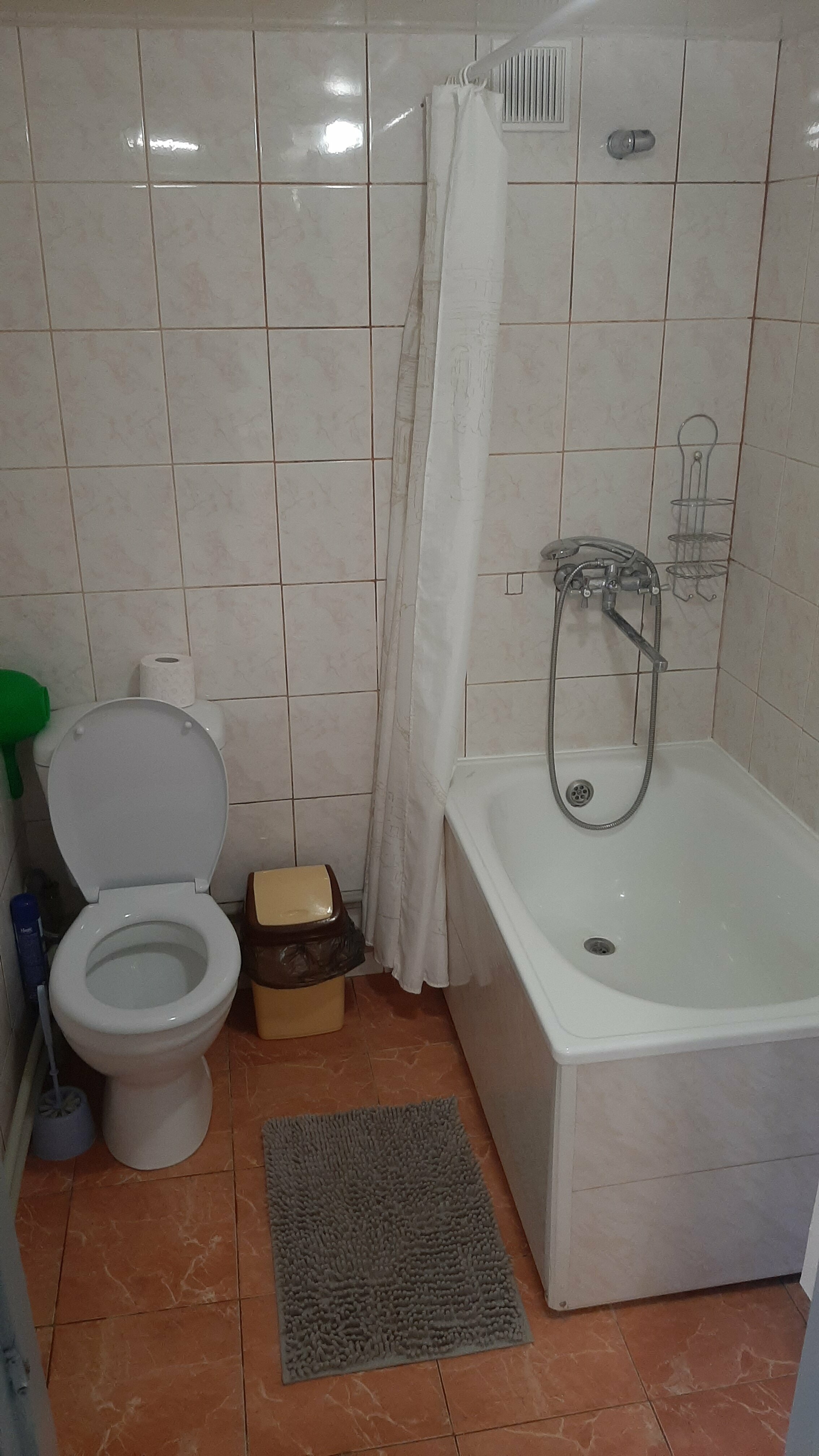 Трехместный номер с террасой