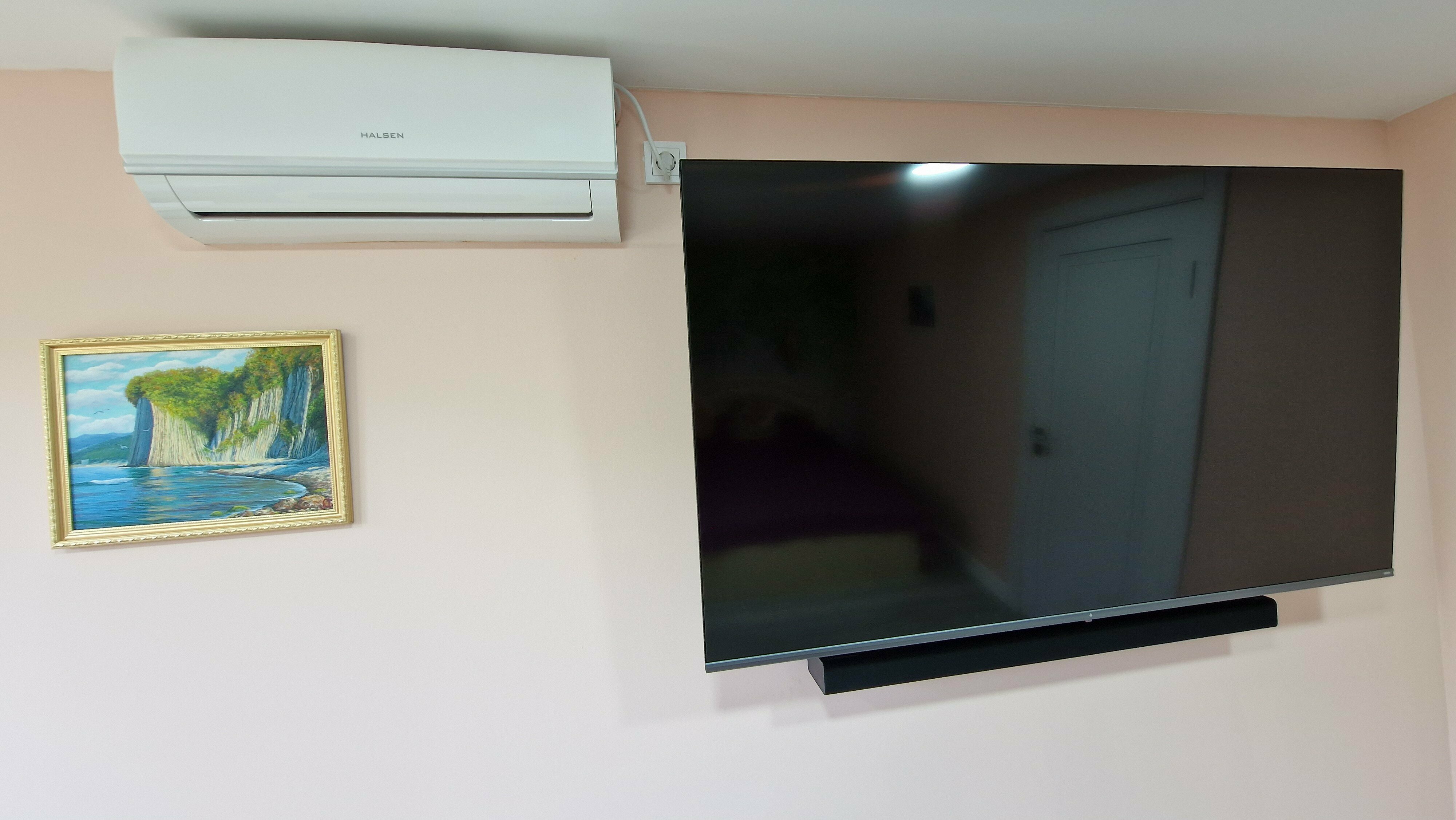 Двухместный номер с двуспальной кроватью и дополнительной кроватью