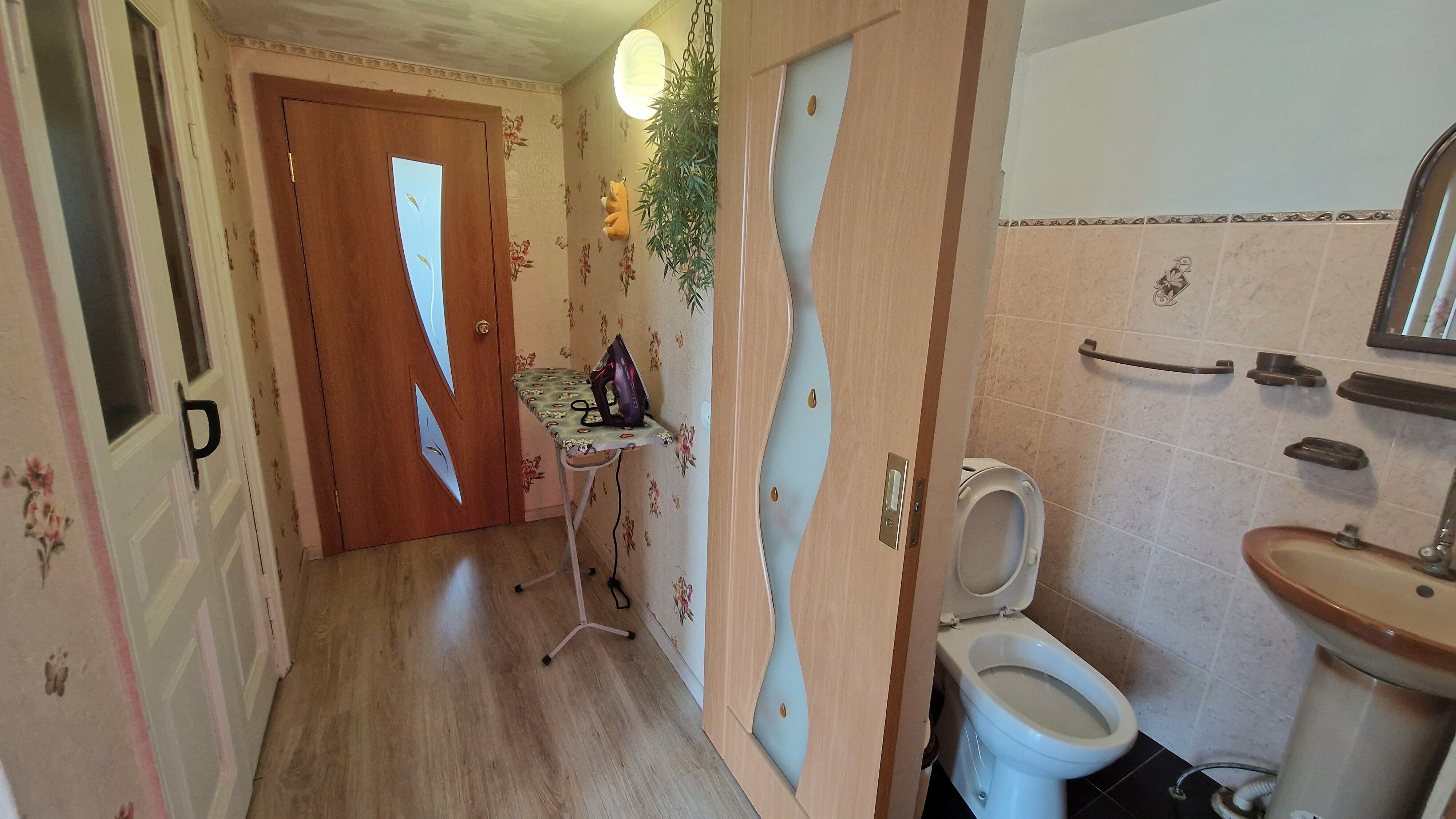 Двухместный номер с 1 кроватью и общей ванной комнатой