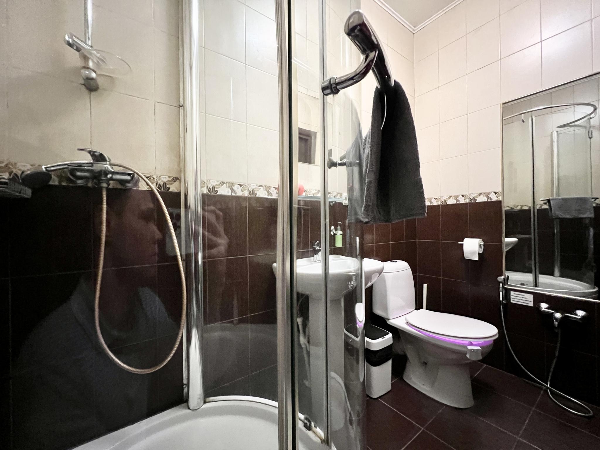 Номер люкс с 1 двуспальной кроватью