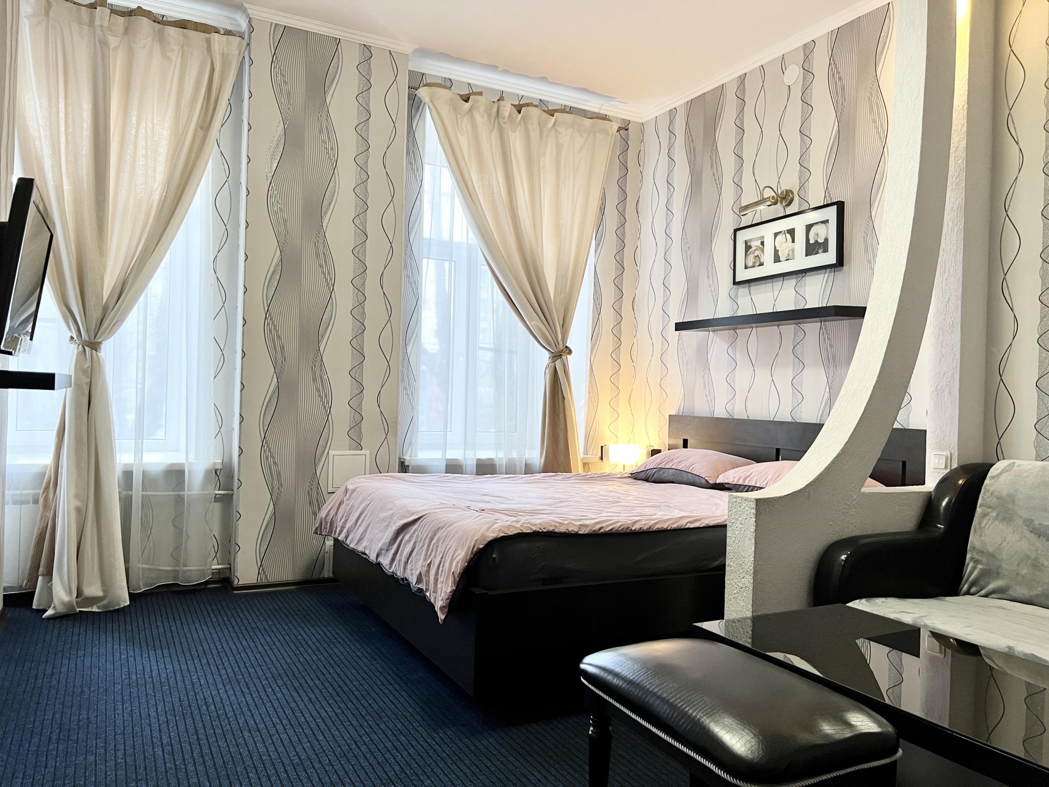 Номер люкс с 1 двуспальной кроватью