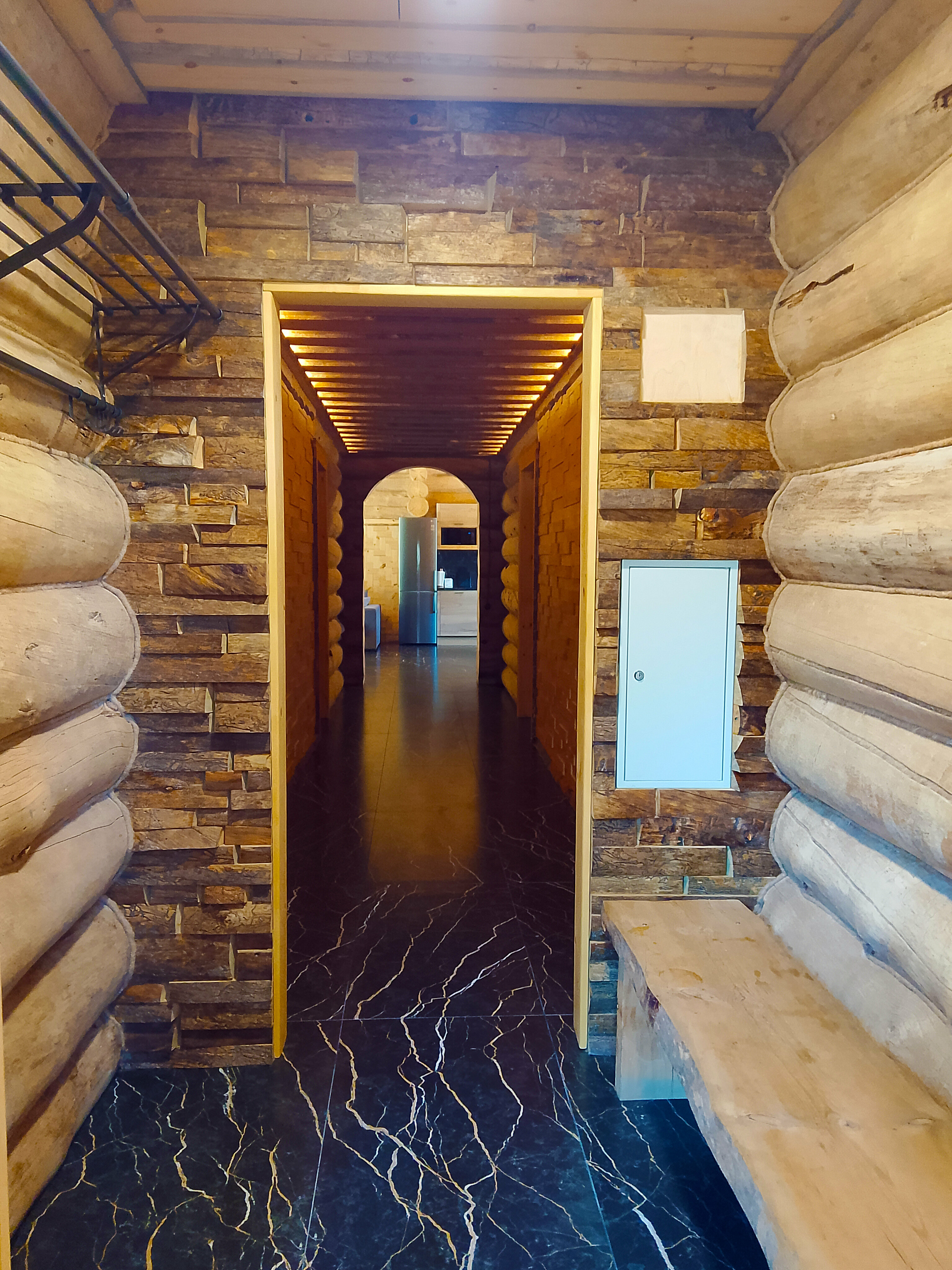 Коттедж с видом на лес