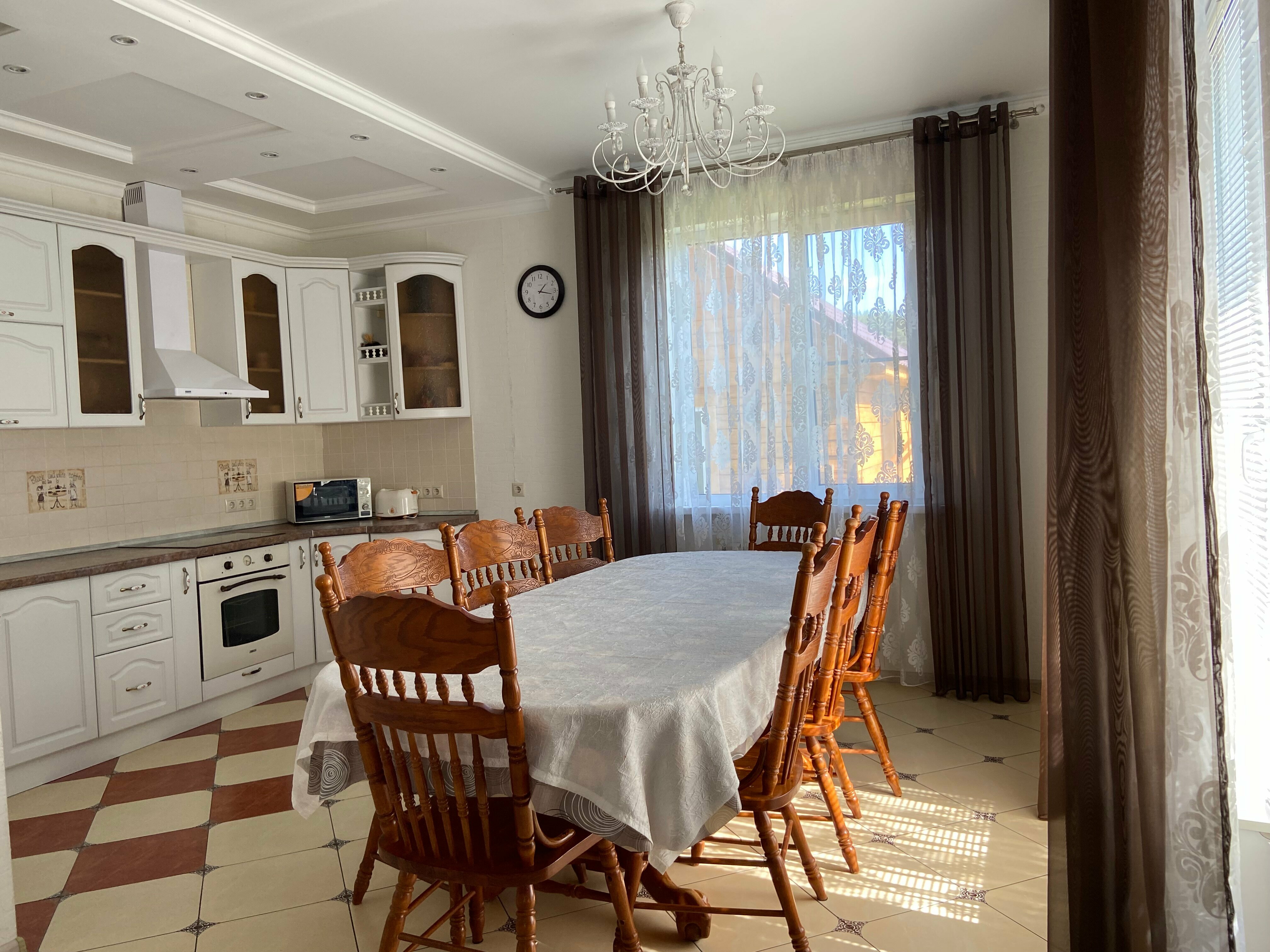 Коттедж с видом на лес