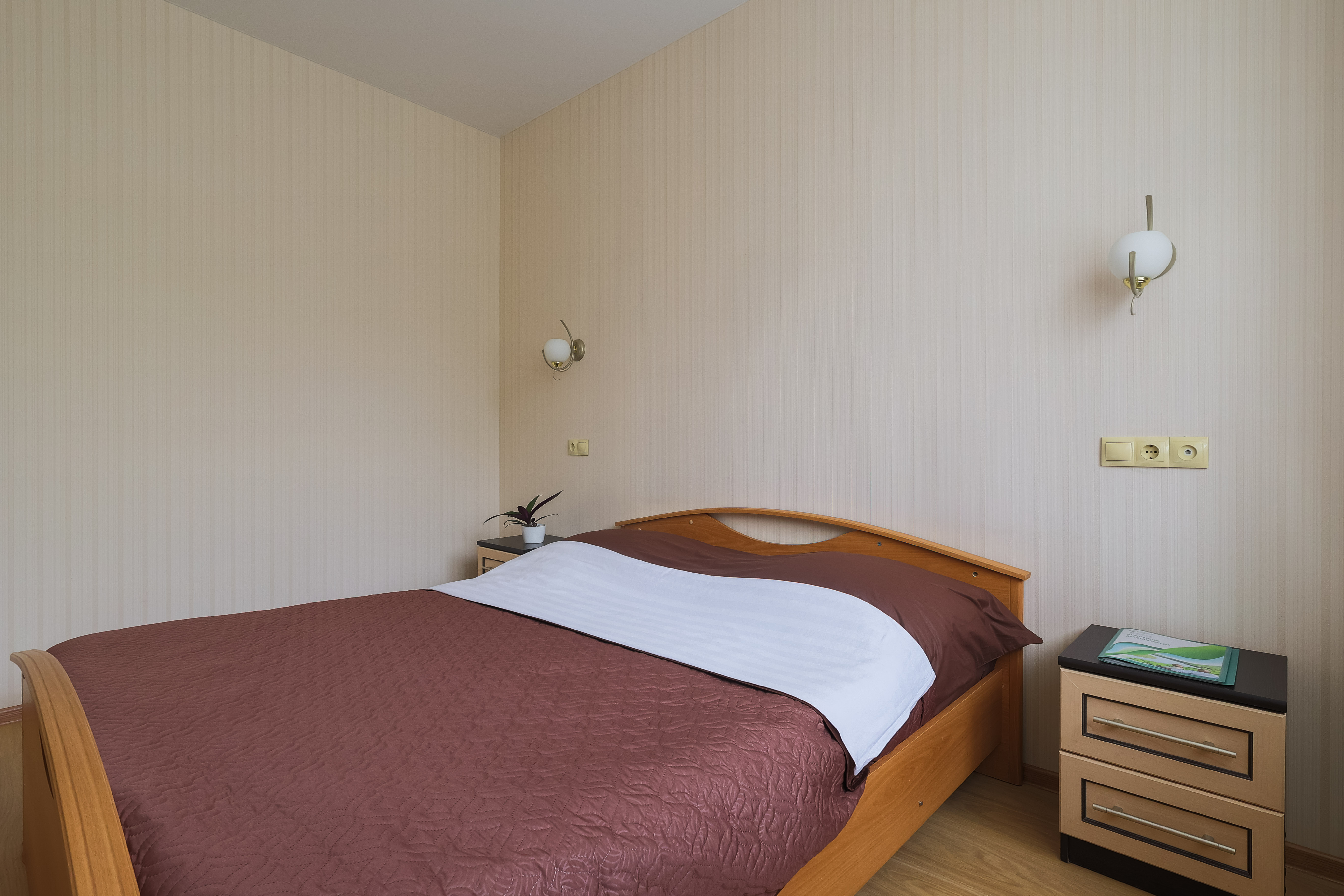 Большой двухместный номер с 1 кроватью