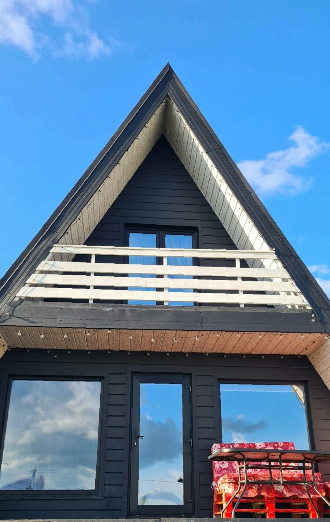 Коттедж с видом на лес