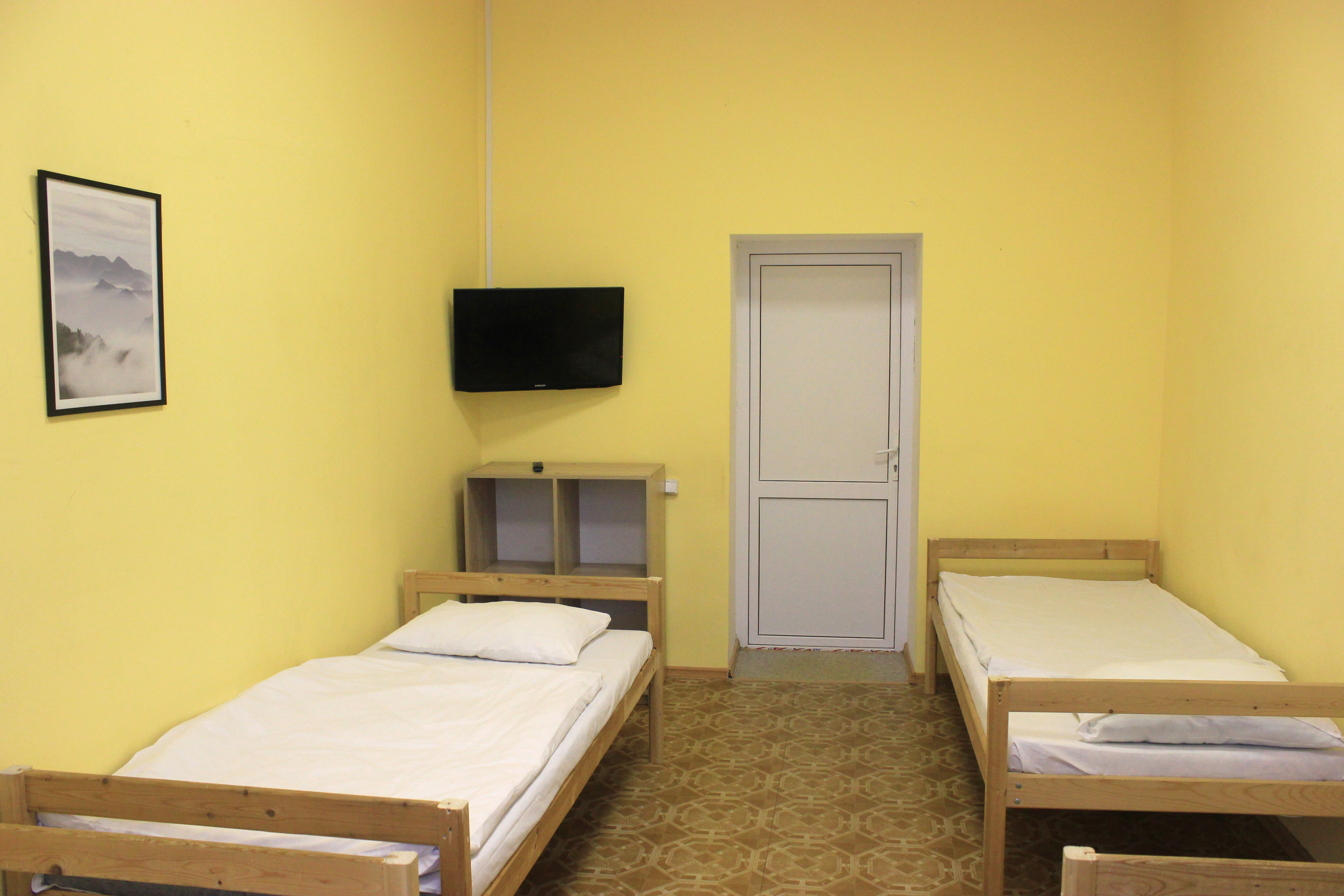 Четырехместный номер эконом-класса