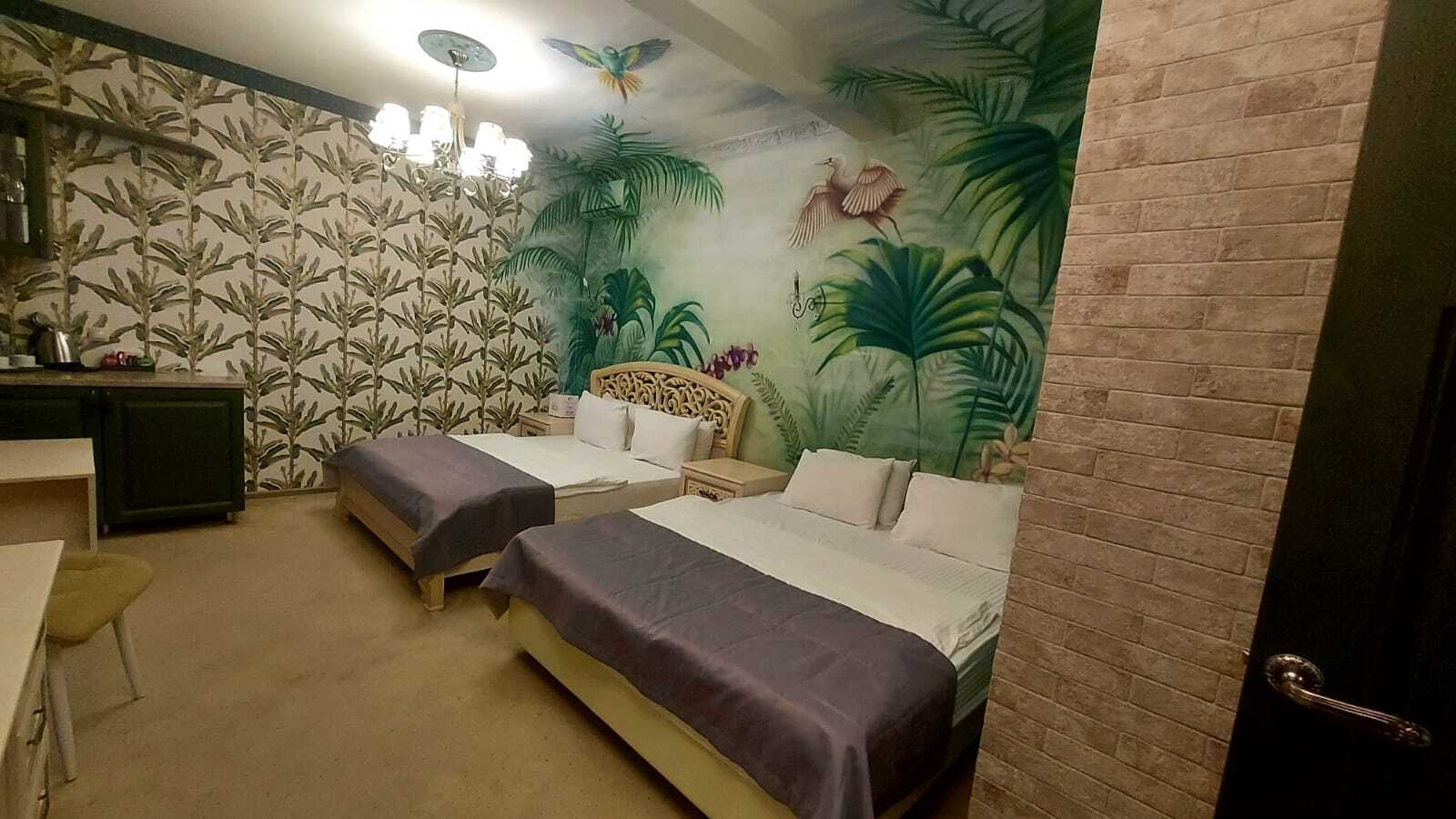 Улучшенный четырехместный номер