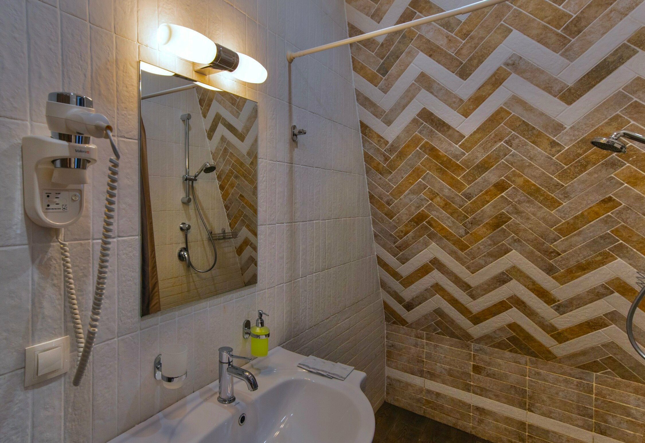 Стандартный номер с кроватью размера «king-size»