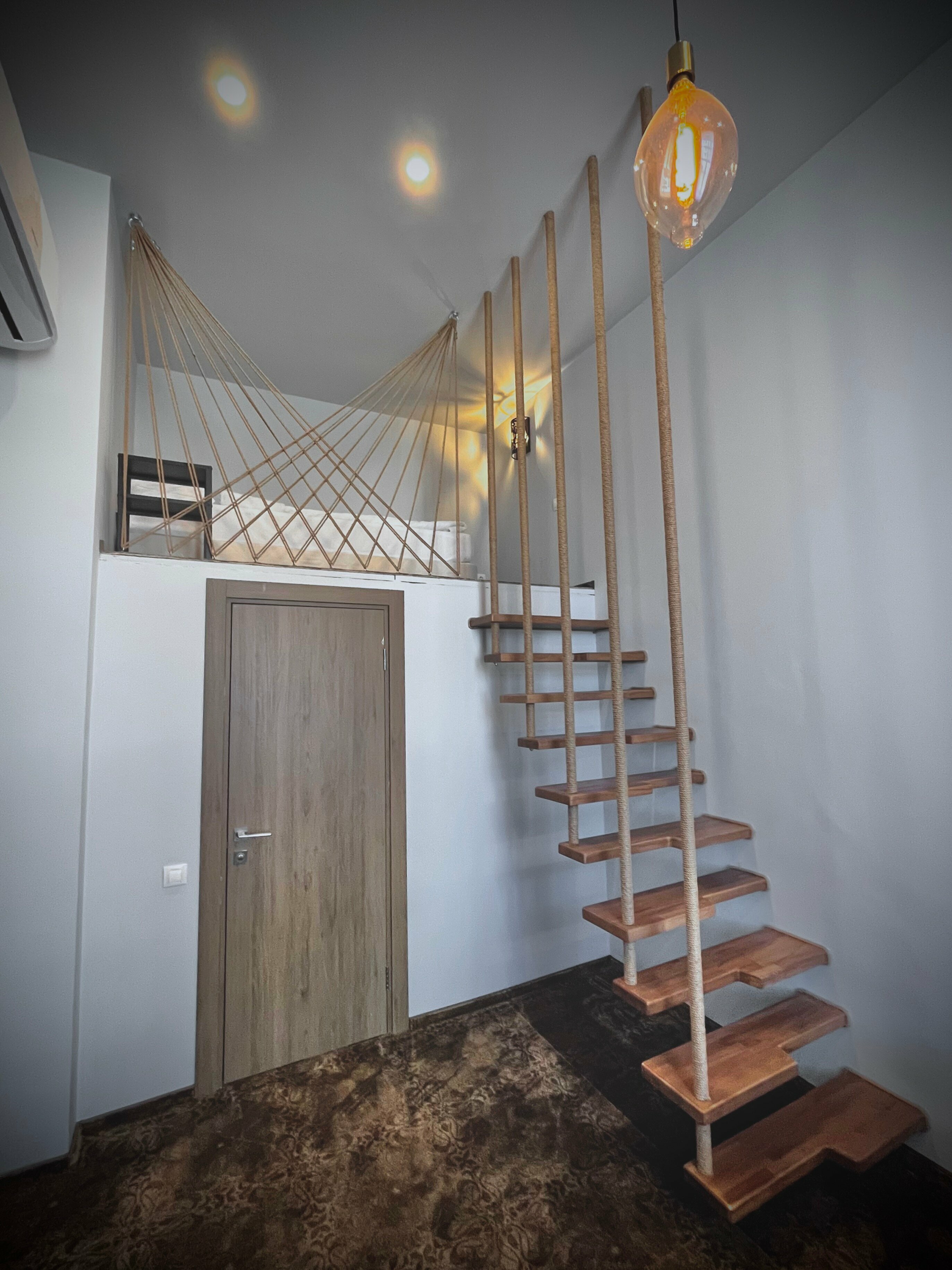 Трехместный номер с душем