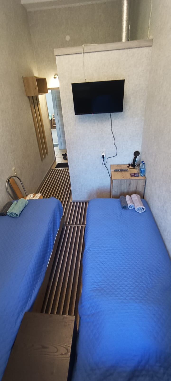 Двухместный номер с 2 отдельными кроватями и душем