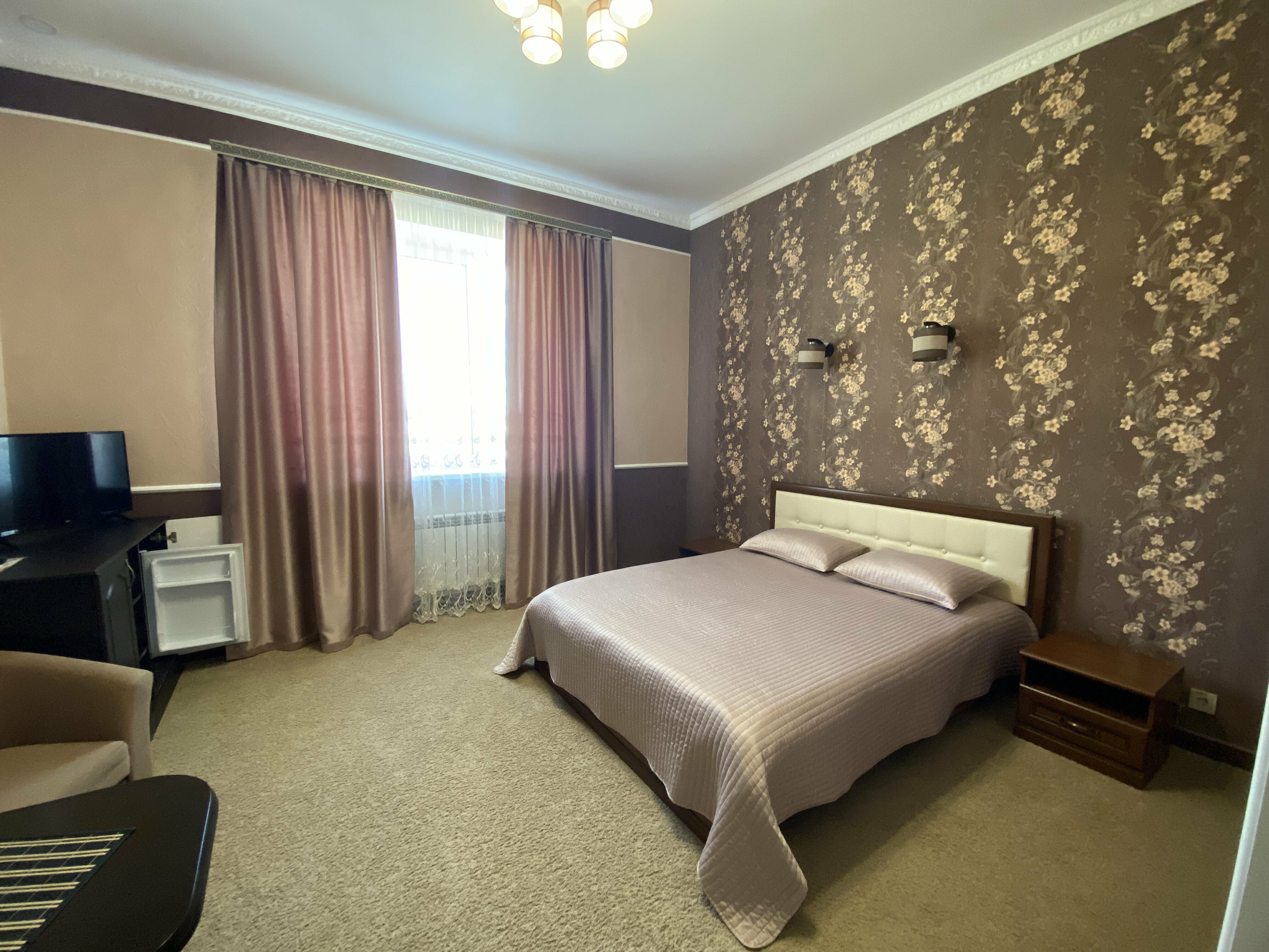 Однокомнатный двухместный номер с двухспальной кроватью