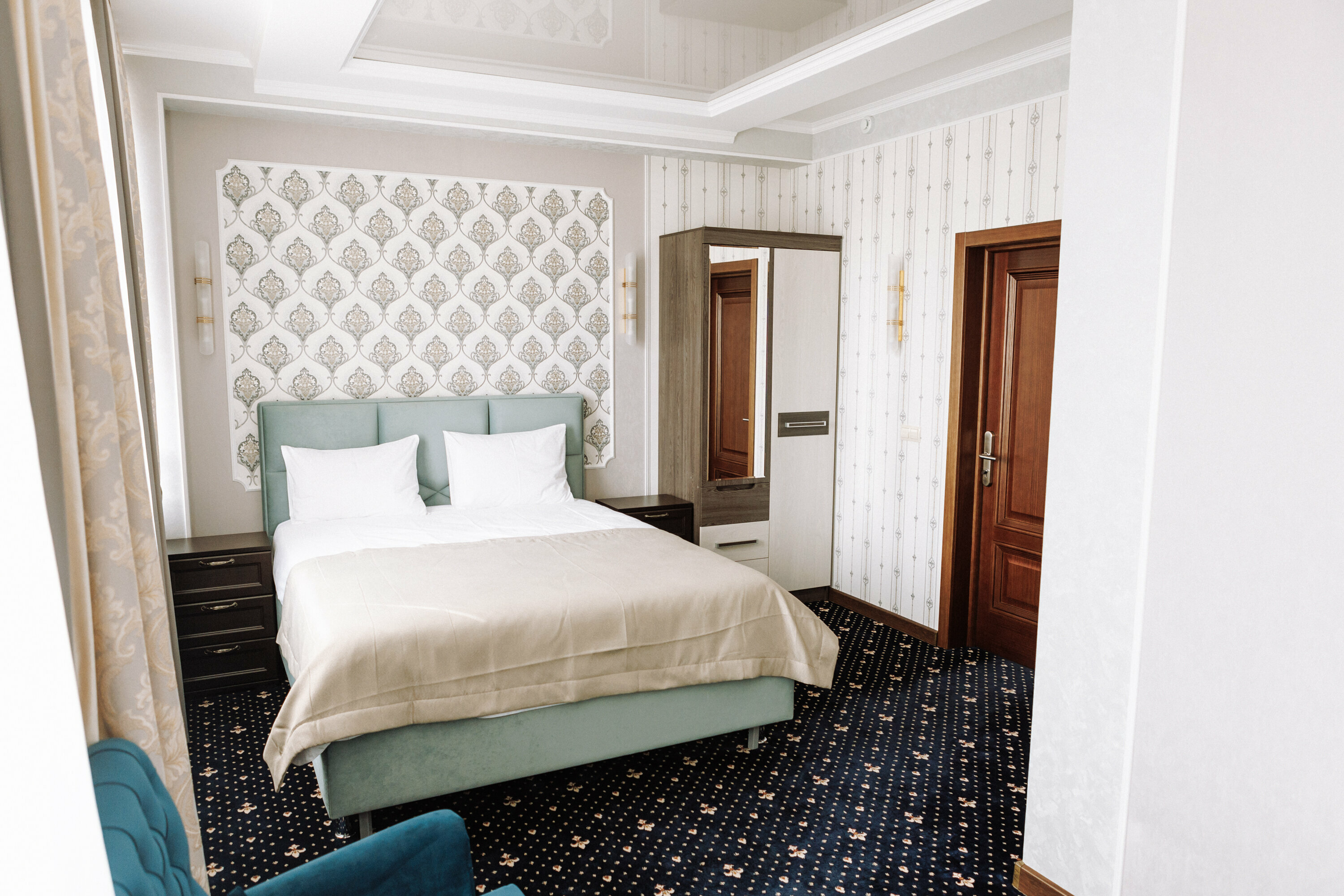 Улучшенный двухместный номер с 1 кроватью