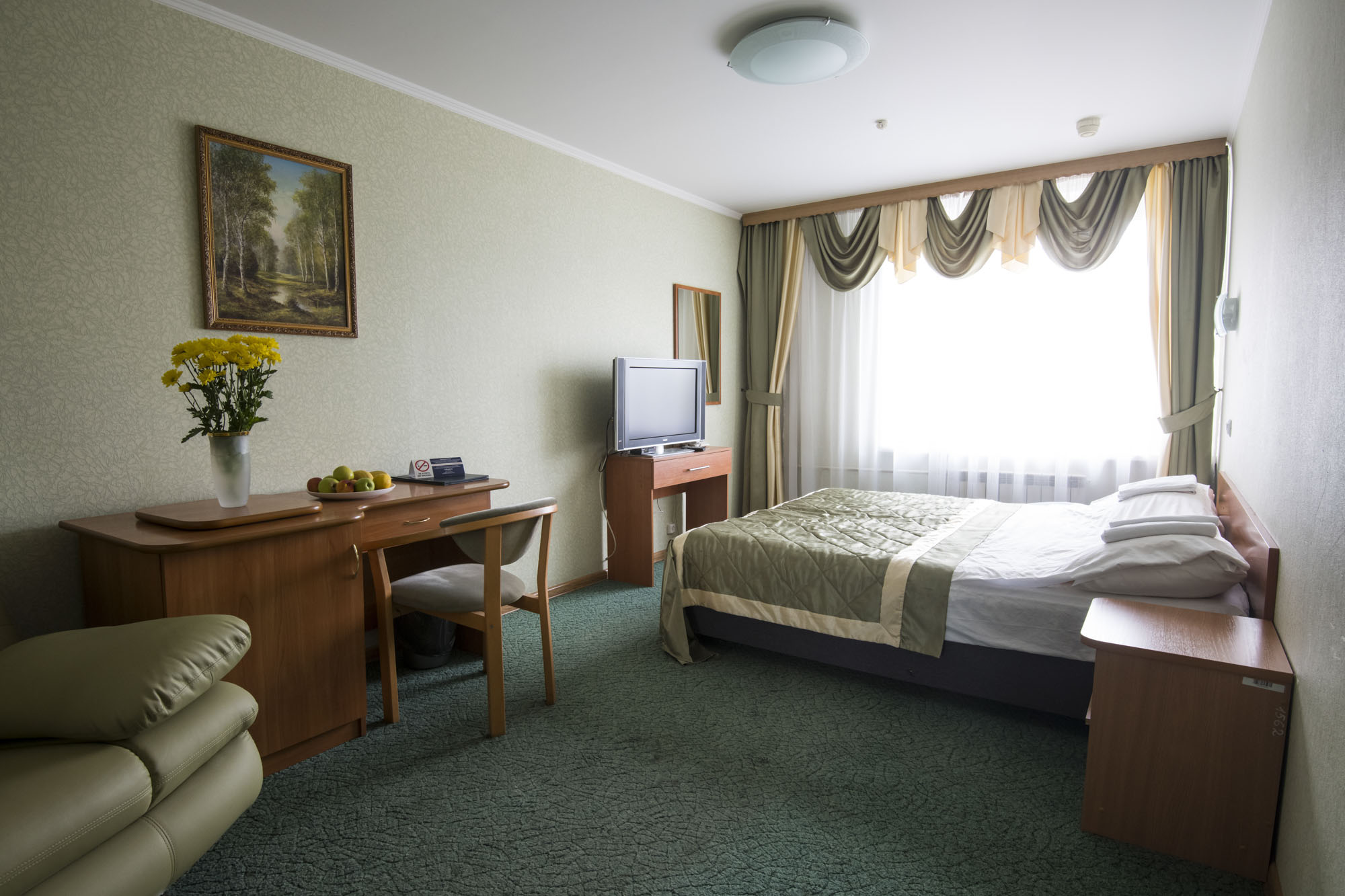 Двухместный номер с 1 кроватью и общей ванной комнатой