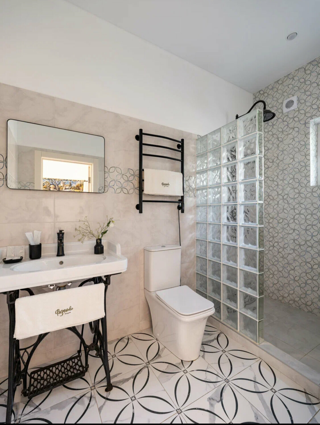 Большой двухместный номер с 1 кроватью