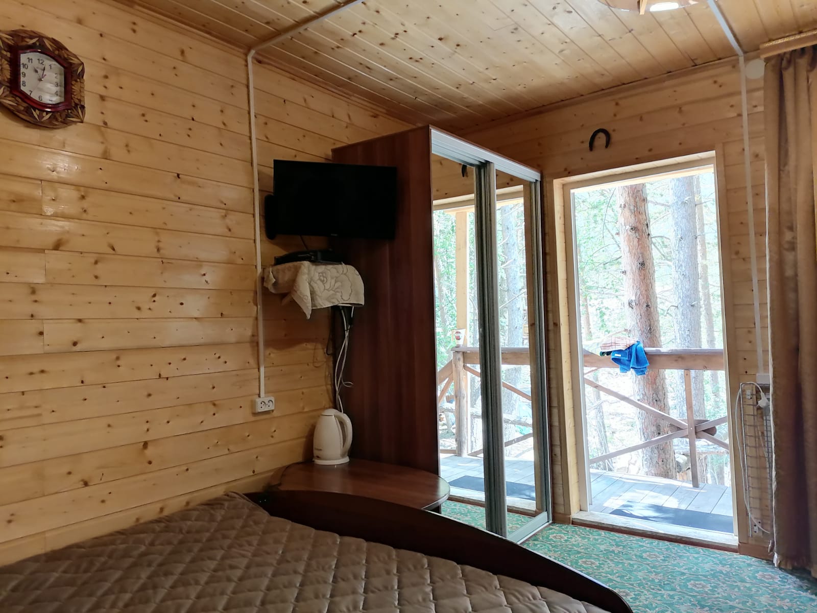 Двухместный номер с 1 кроватью и видом на горы