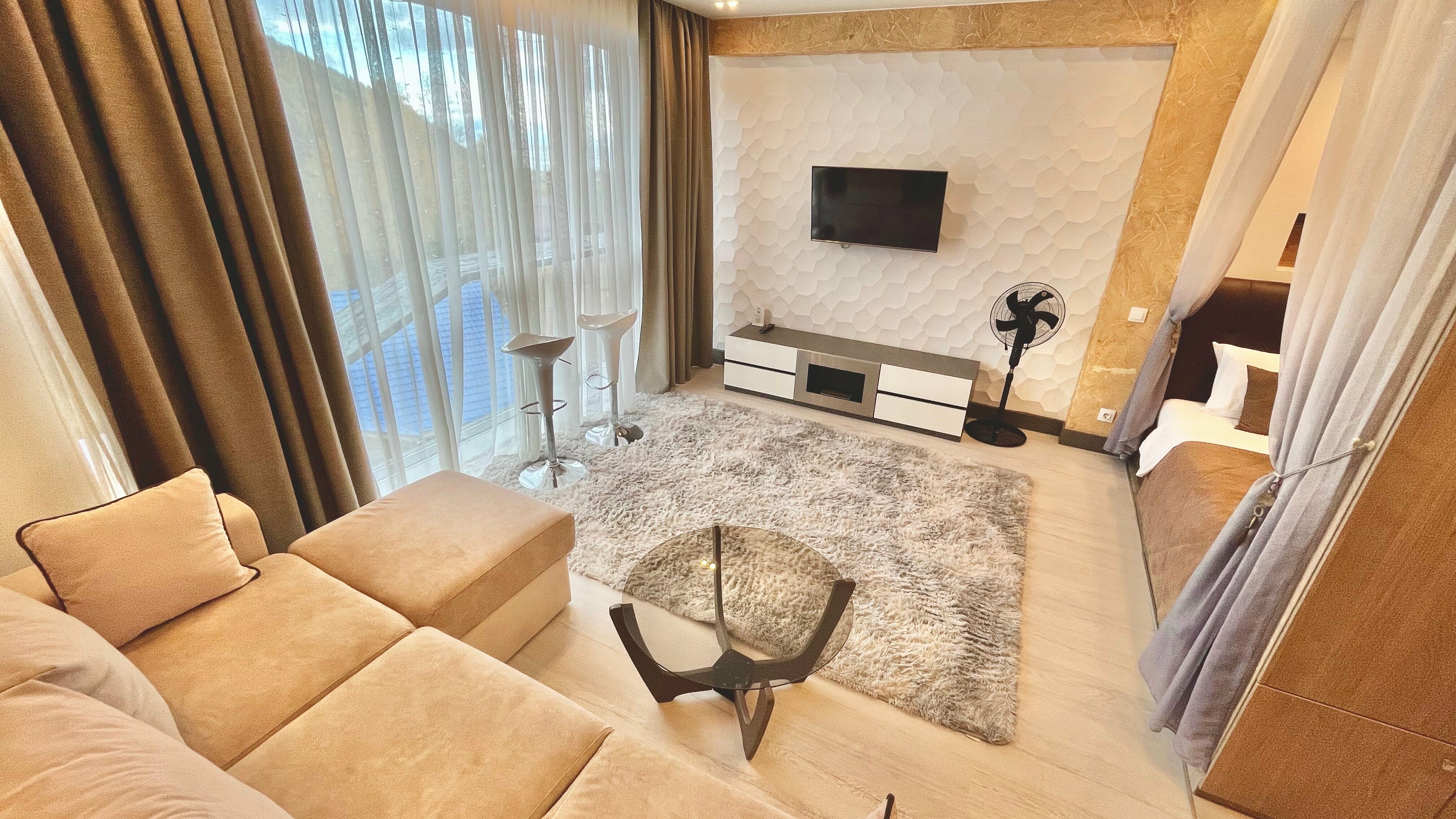 Улучшенные апартаменты