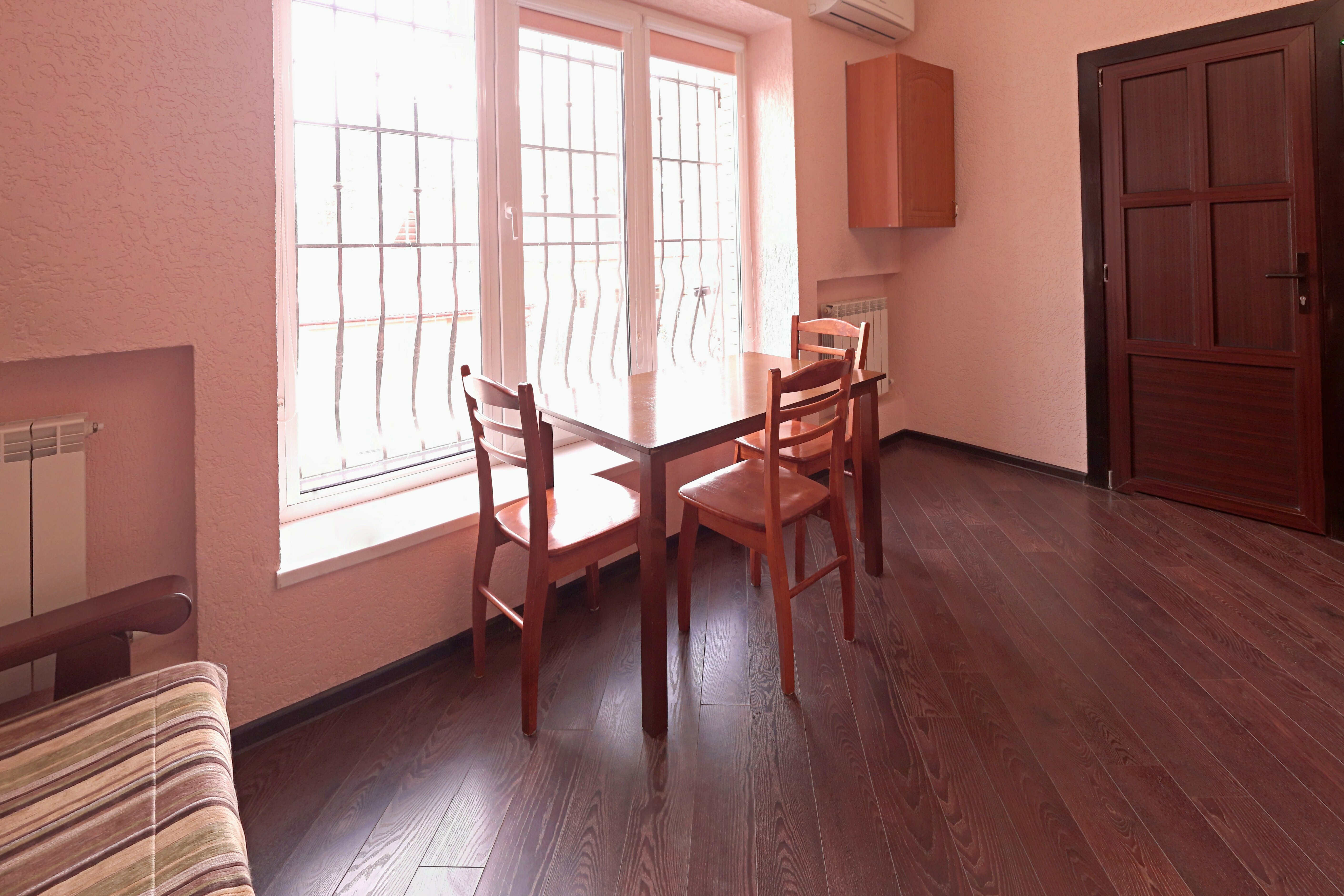 Улучшенный номер с кроватью размера «king-size»