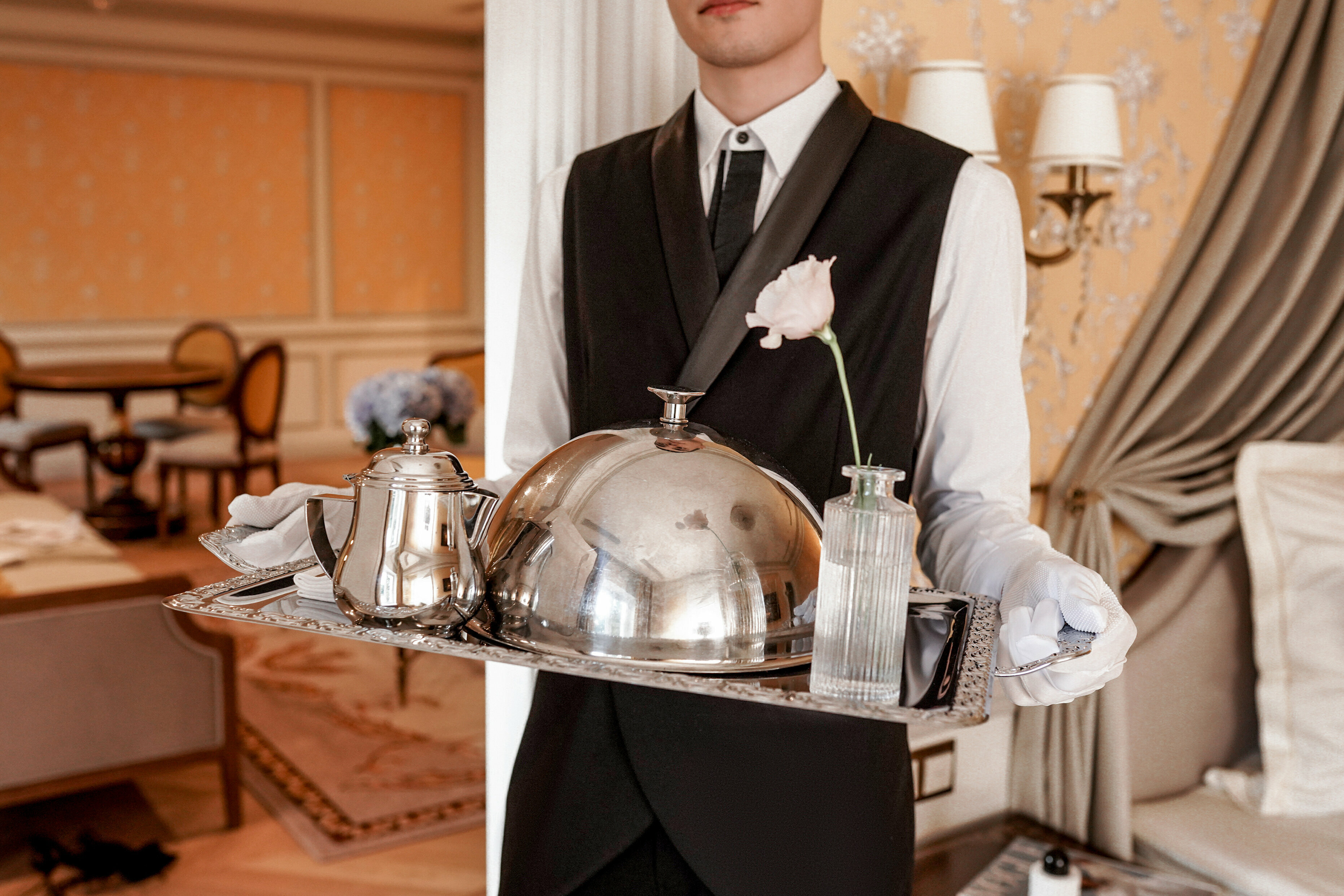 Люкс с кроватью размера «king-size» и балконом