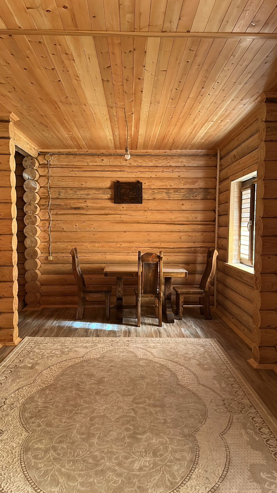 Семейный номер с видом на горы