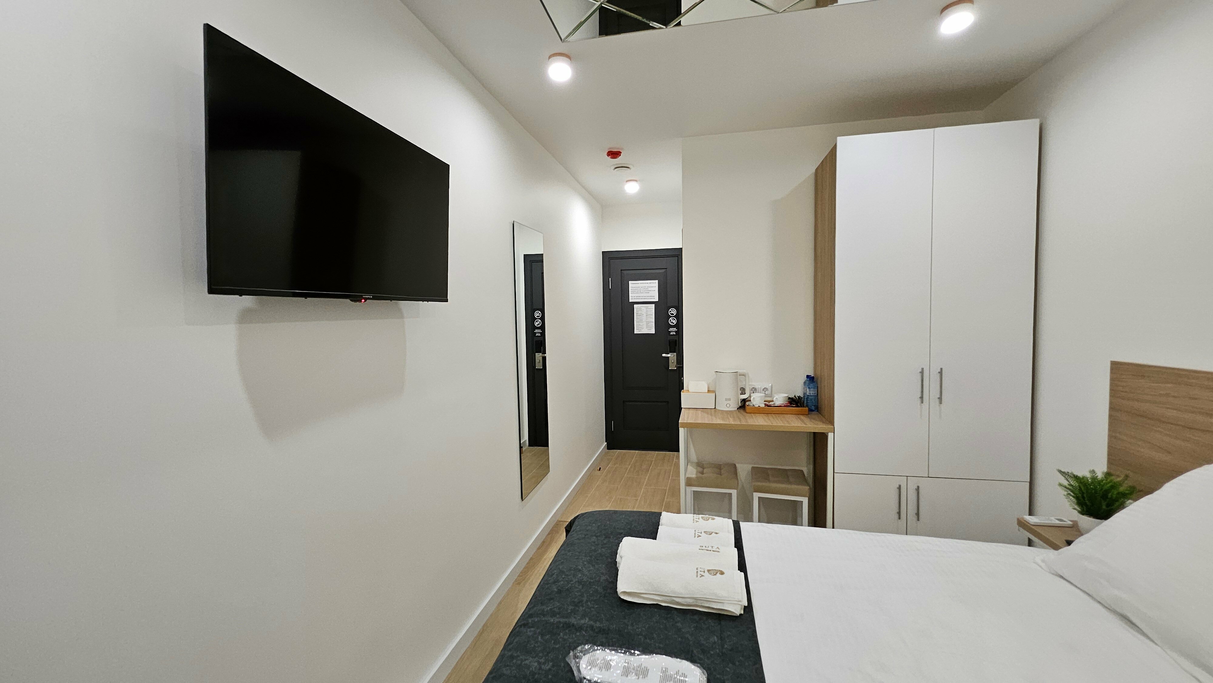 Standard  фальш-окно