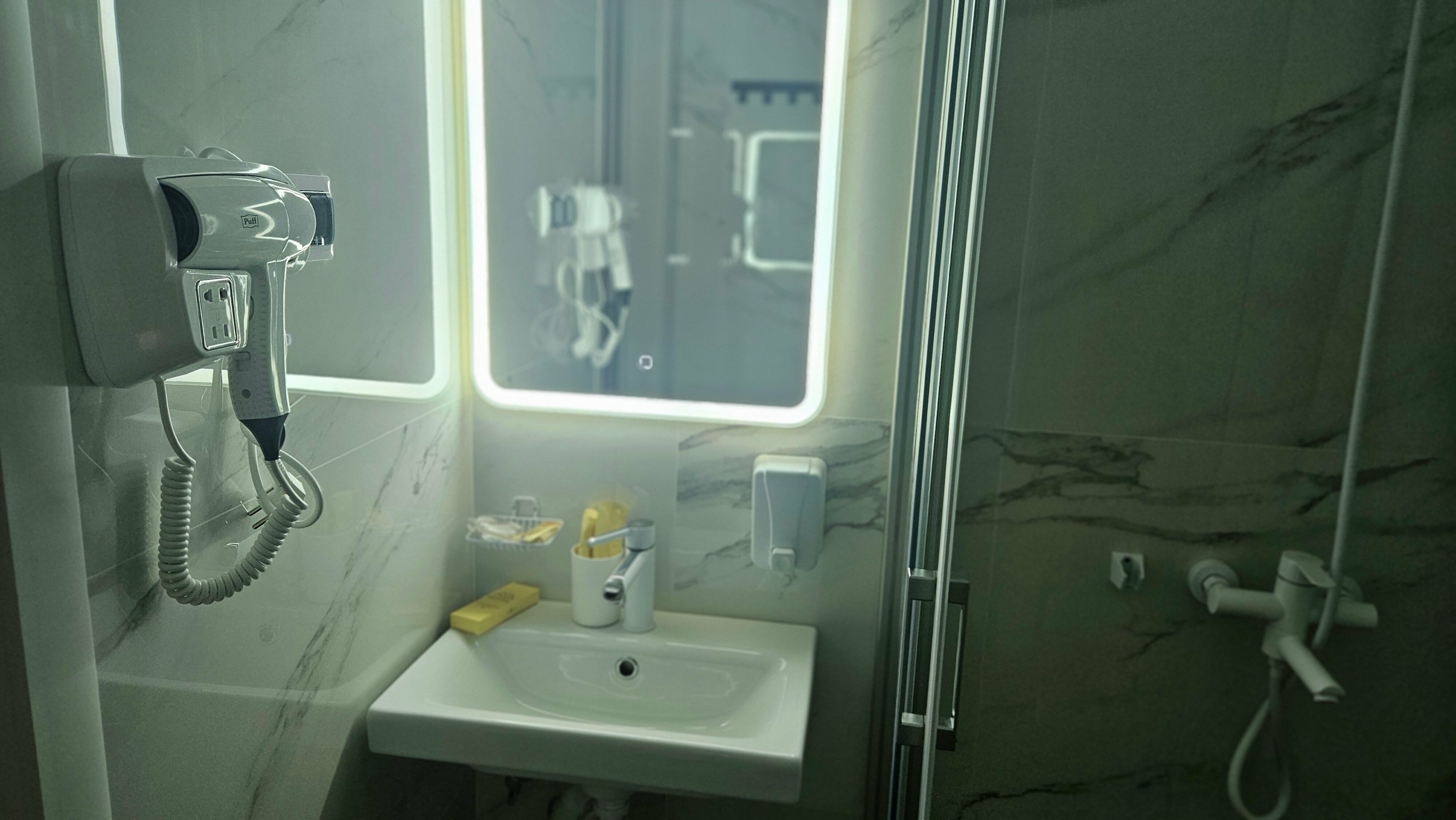 Большой двухместный номер с 1 кроватью